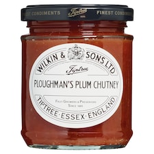 Tiptree Ploughmans Plum Chutney 210G