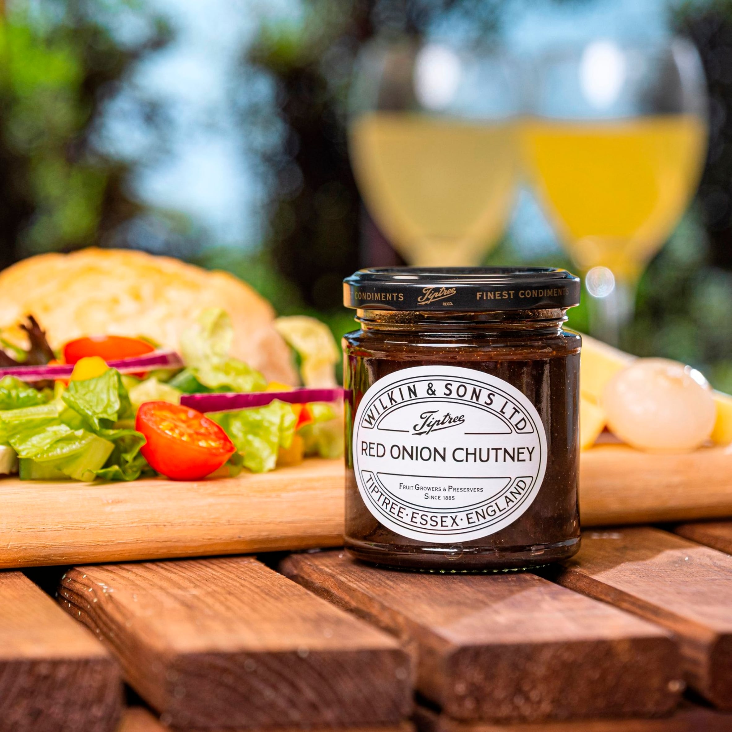 Tiptree Caramelised Red Onion Chutney 220G thumbnail 2