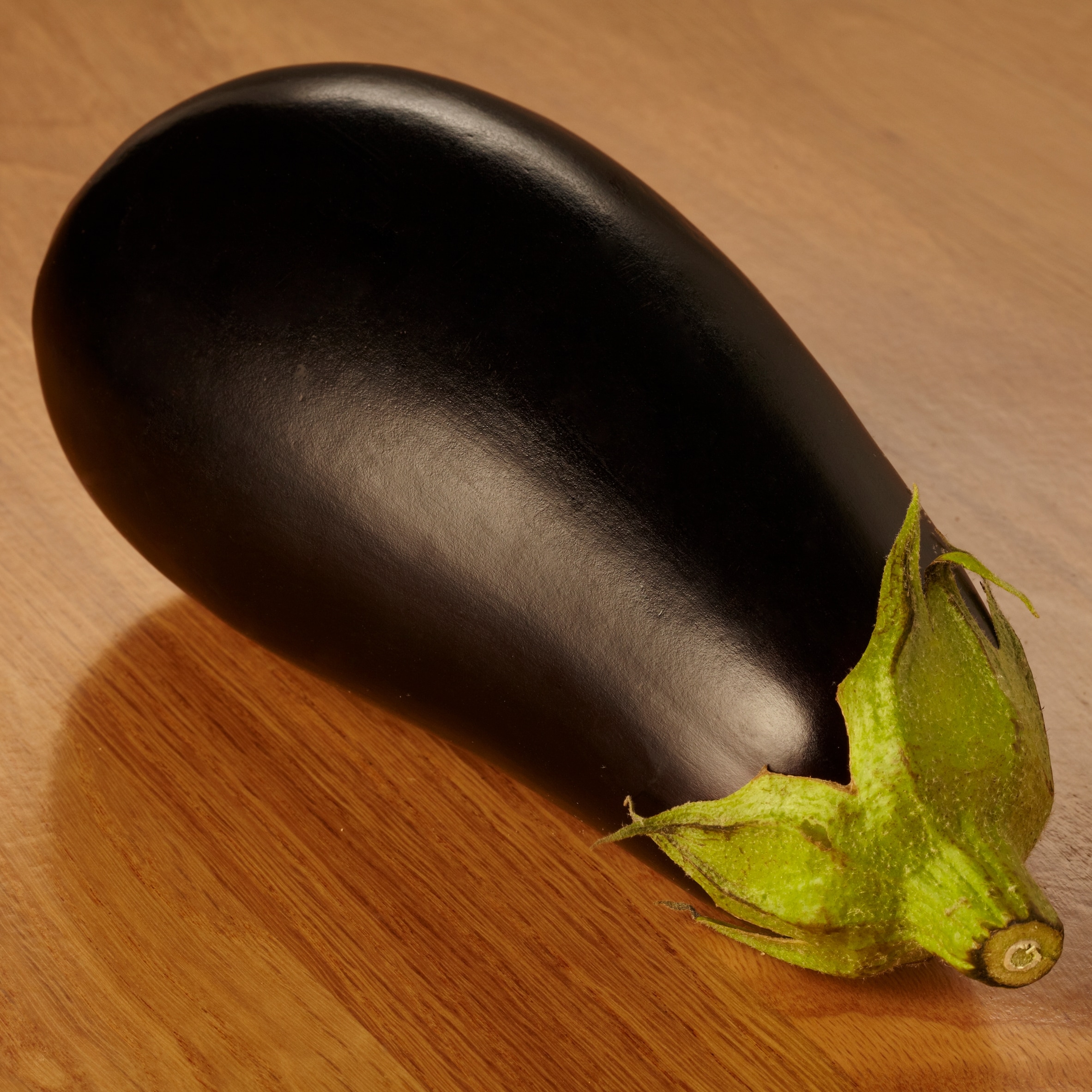 Tesco Aubergine Each thumbnail 2