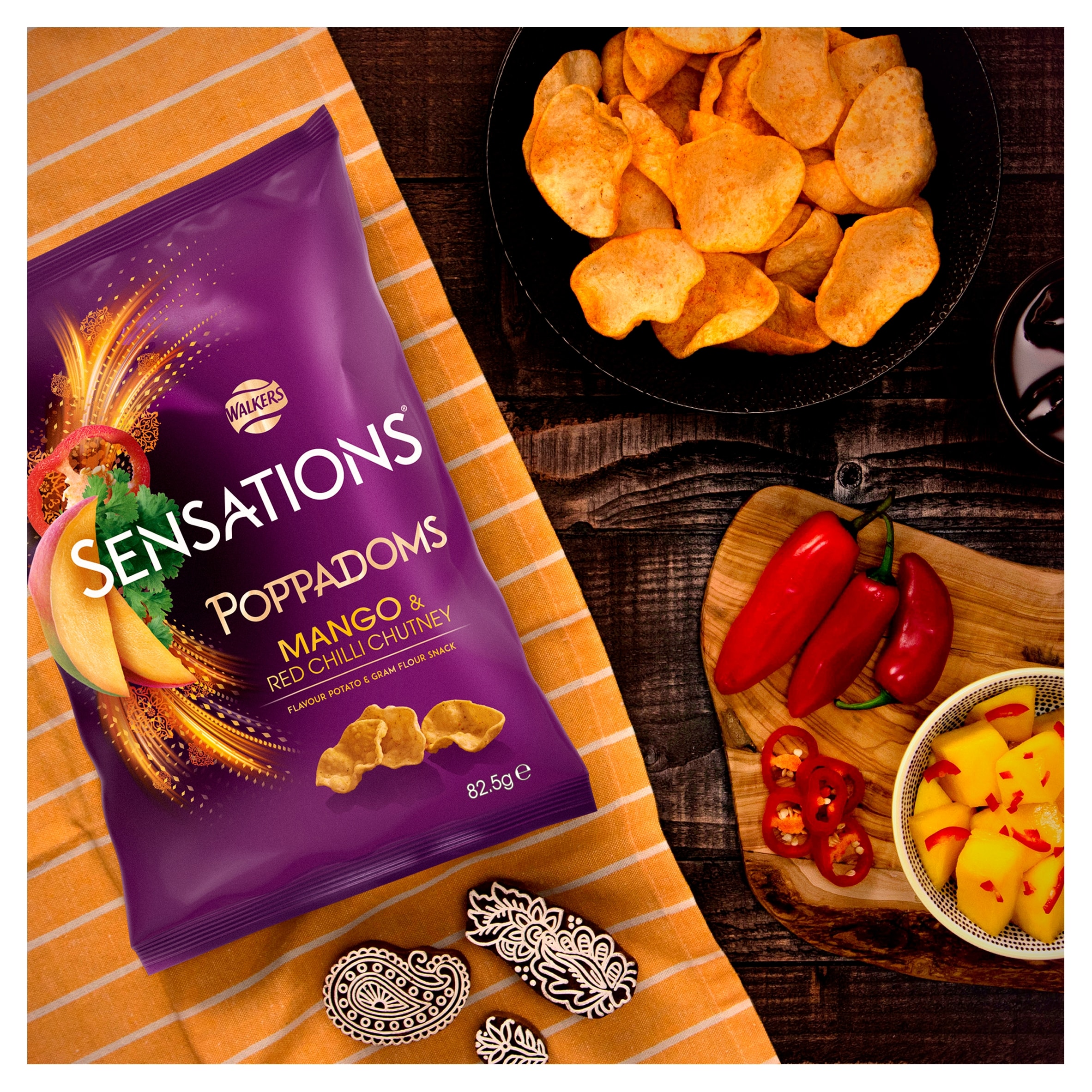 Walkers Sensations Mango & Chilli Chutney Sharing Poppadoms Crisps 82.5g thumbnail 2