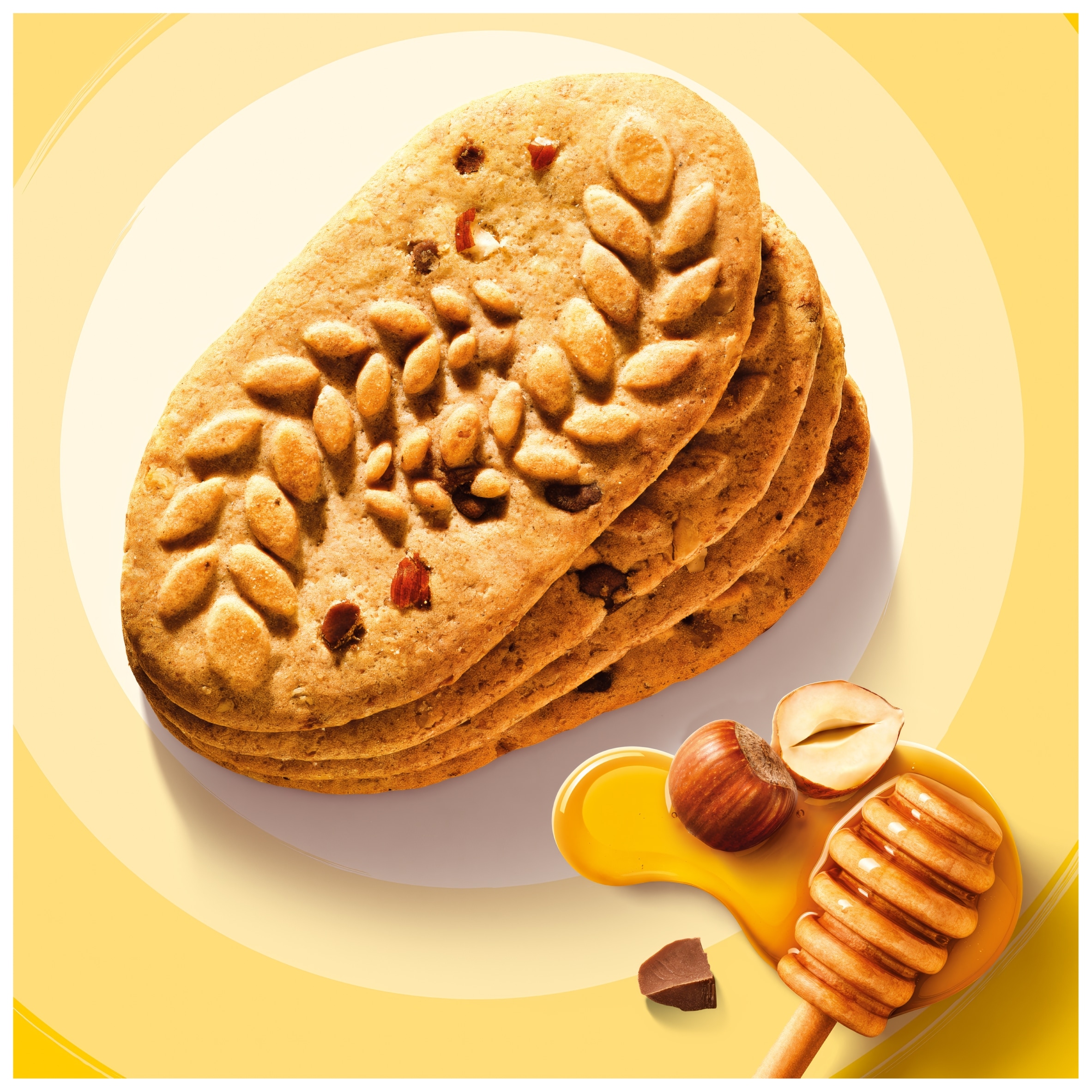Belvita Breakfast Honey & Nut with Chocolate Chip Cereal Biscuit Snack Bars Pack 5 x 45g thumbnail 2