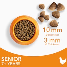 Iams Senior Cat Food with Fresh Chicken 2kg thumbnail 4