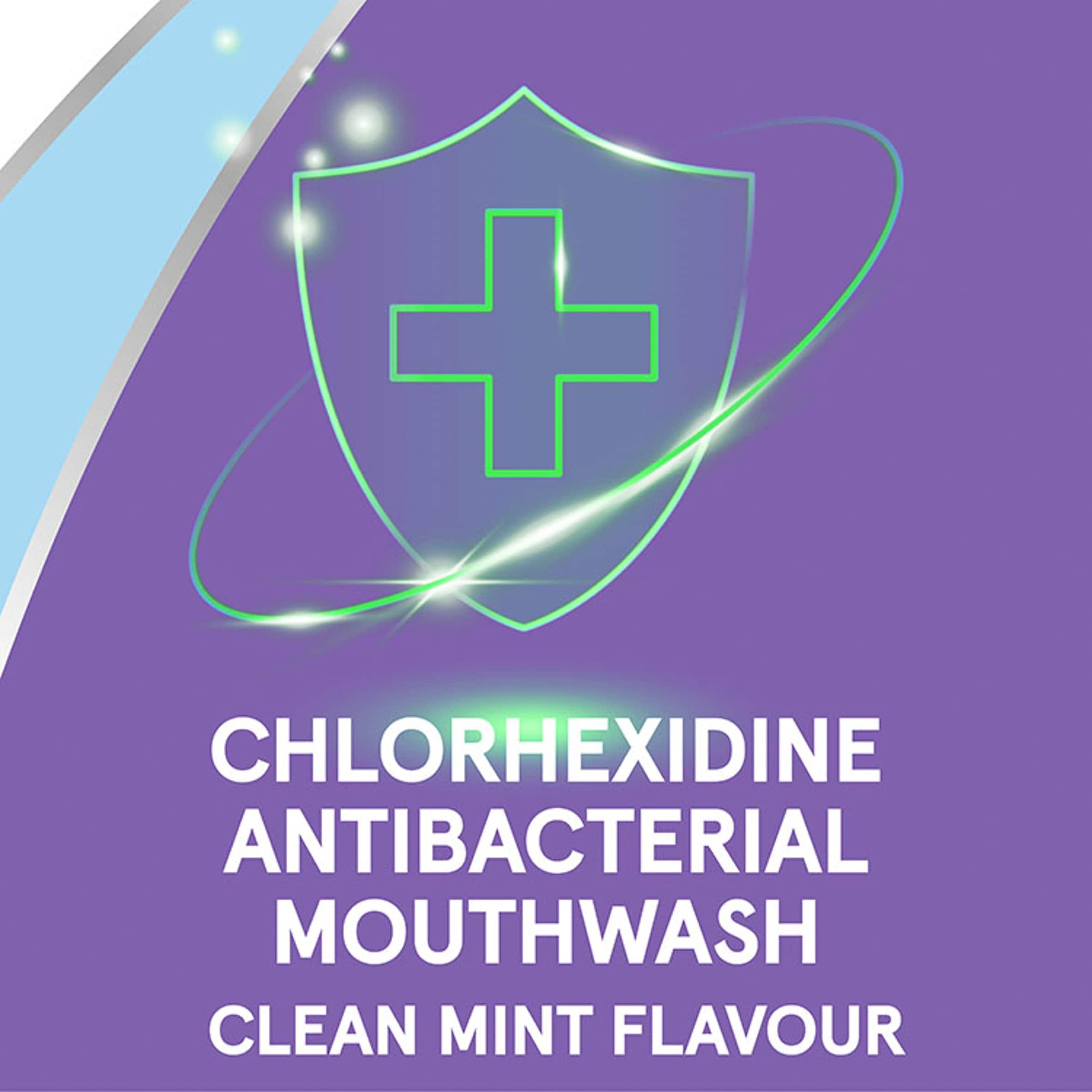Pro Formula Clean Mint Mouthwash 300Ml thumbnail 3