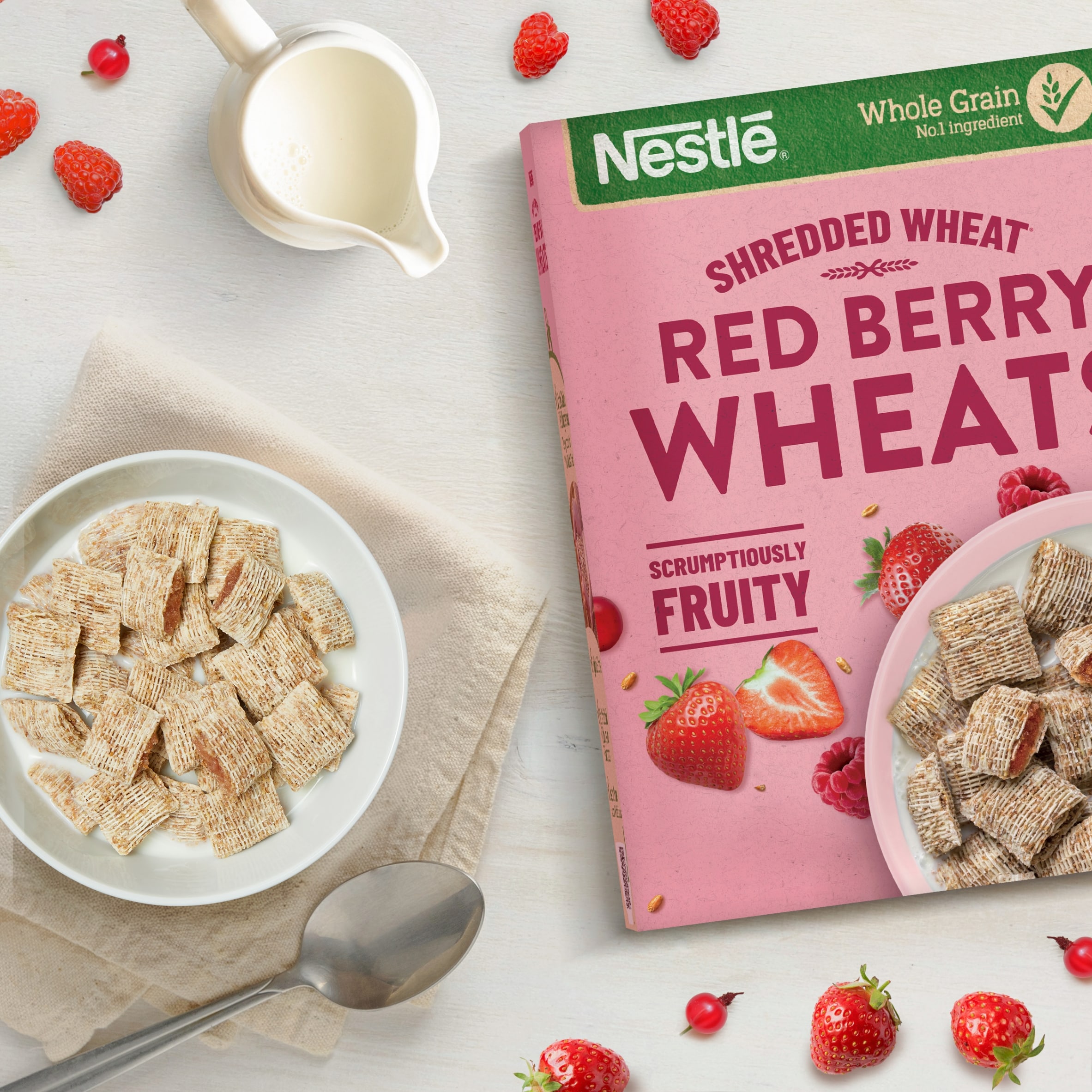 Nestlé Shredded Wheat Bitesize Red Berries & Vanilla Breakfast Cereal 450g thumbnail 2