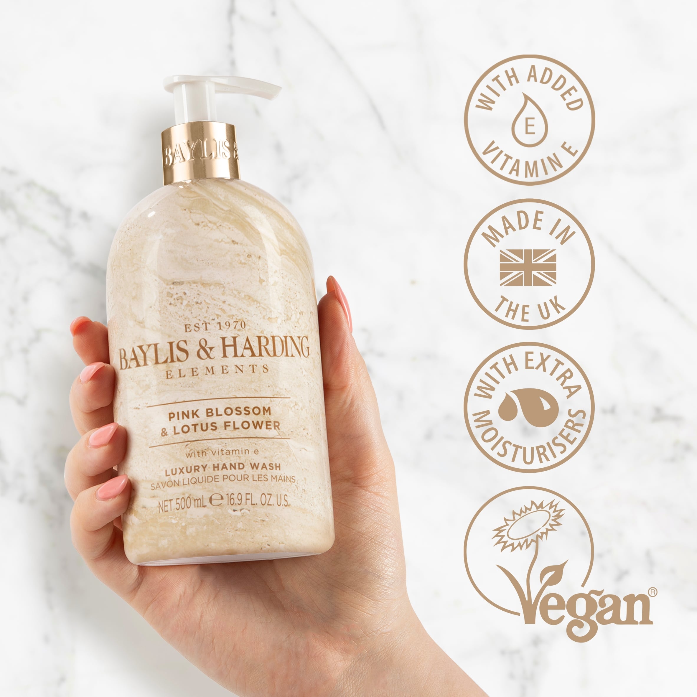 Baylis & Harding Pink Blossom & Lotus Flower Hand Wash 500Ml thumbnail 2