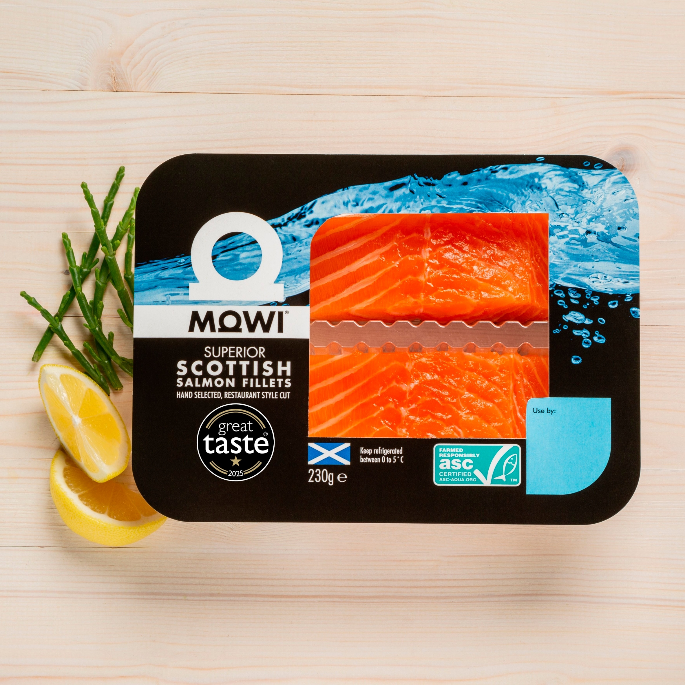 Mowi 2 Scottish Salmon Fillets 230G thumbnail 3