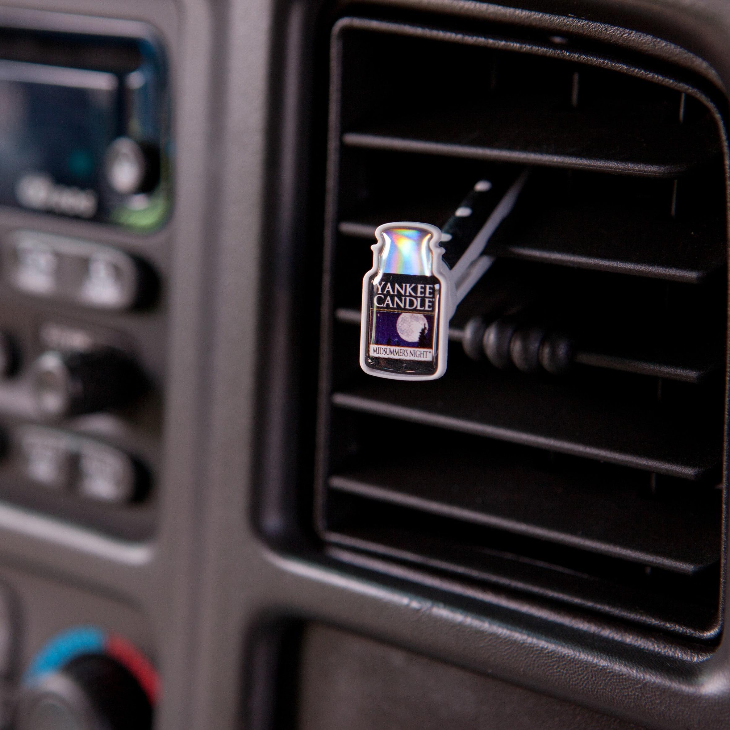 Yankee Candle Black Cherry Vent Car Air Freshener thumbnail 3