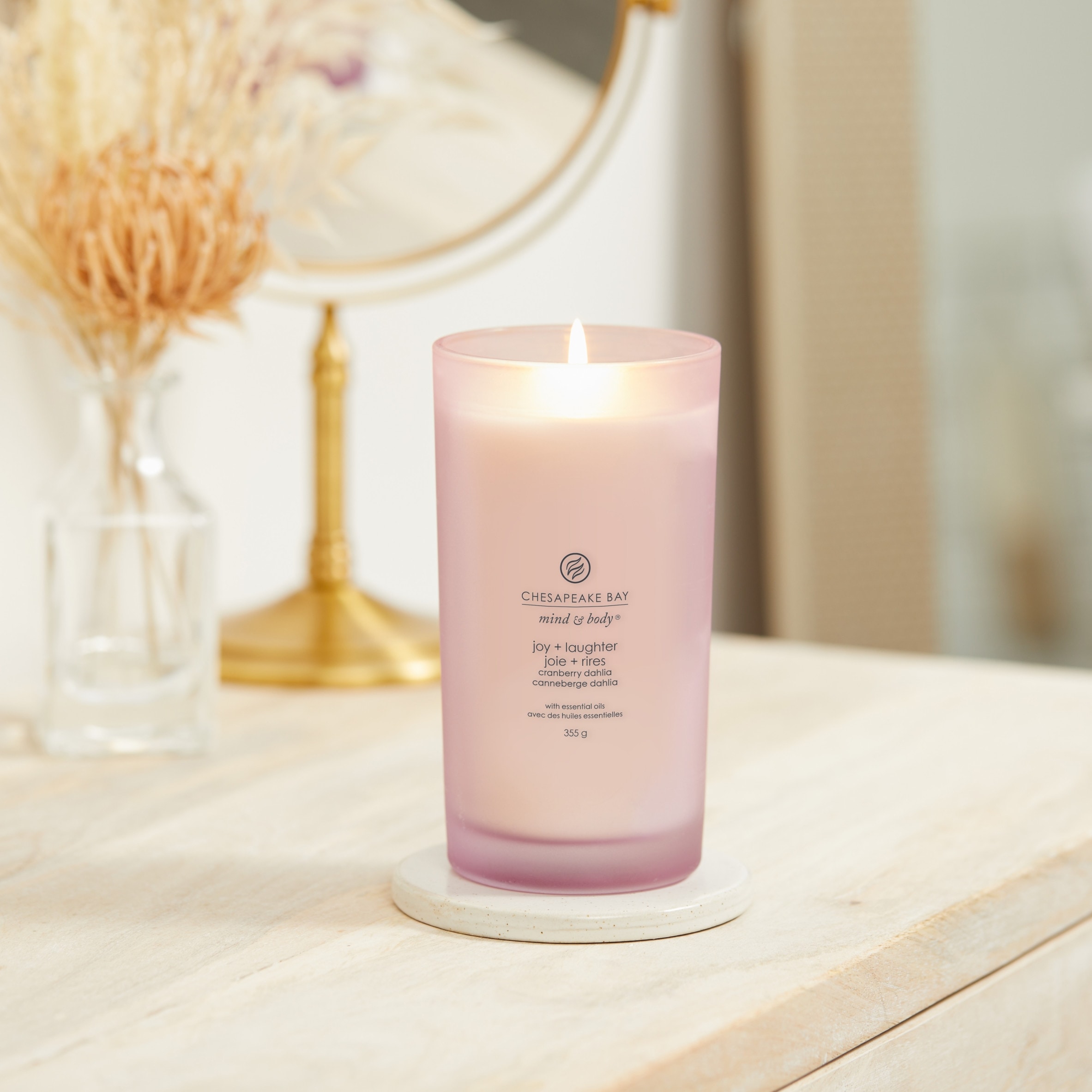 Chesapeake Bay Cranberry Dahlia Candle 355G thumbnail 3