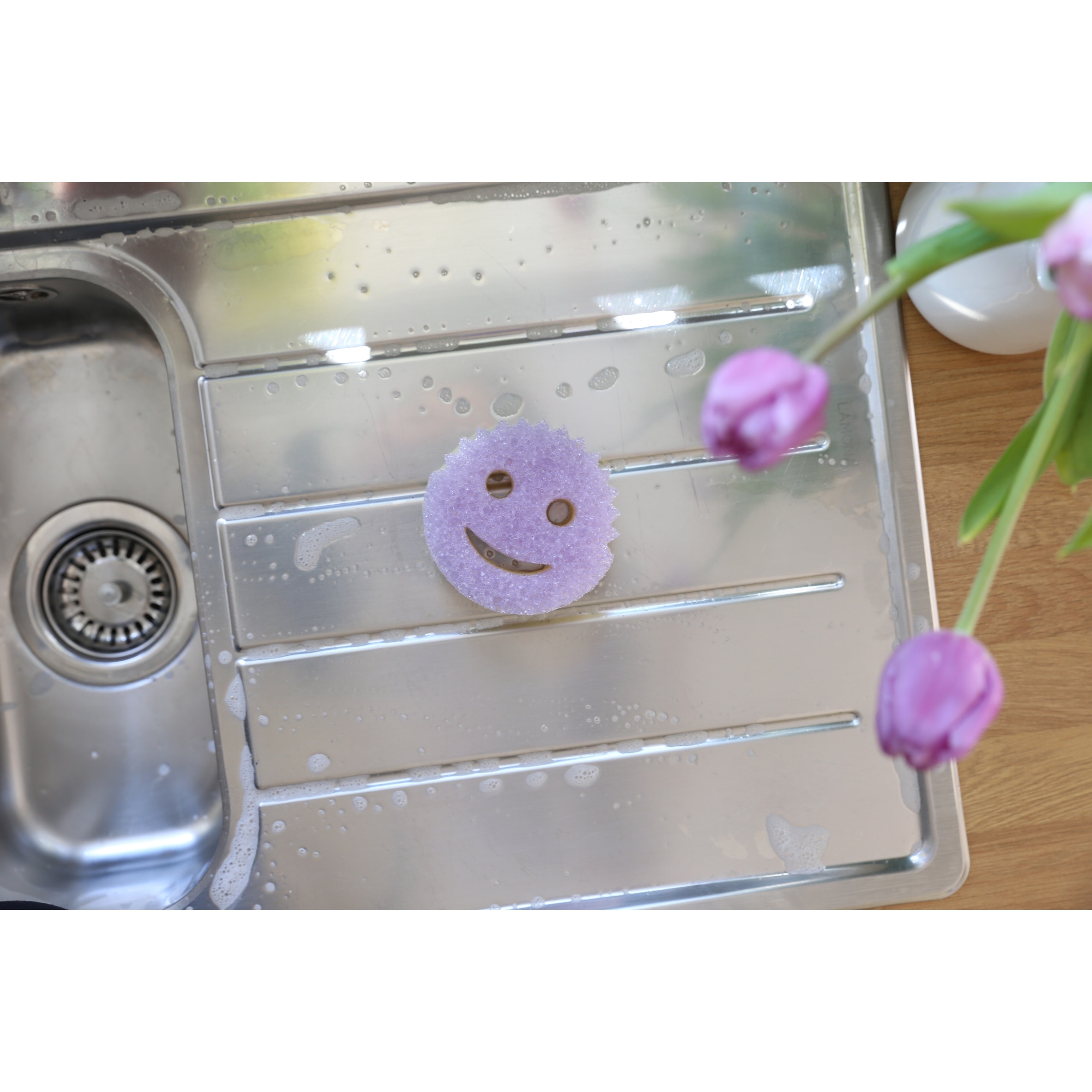 Scrub Daddy Scrub Mommy Dual Sided Scrubber thumbnail 2