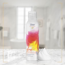 Dove Glow Shower & Shave Mousse Blood Orange & Spiced Rhubarb 200ml thumbnail 3