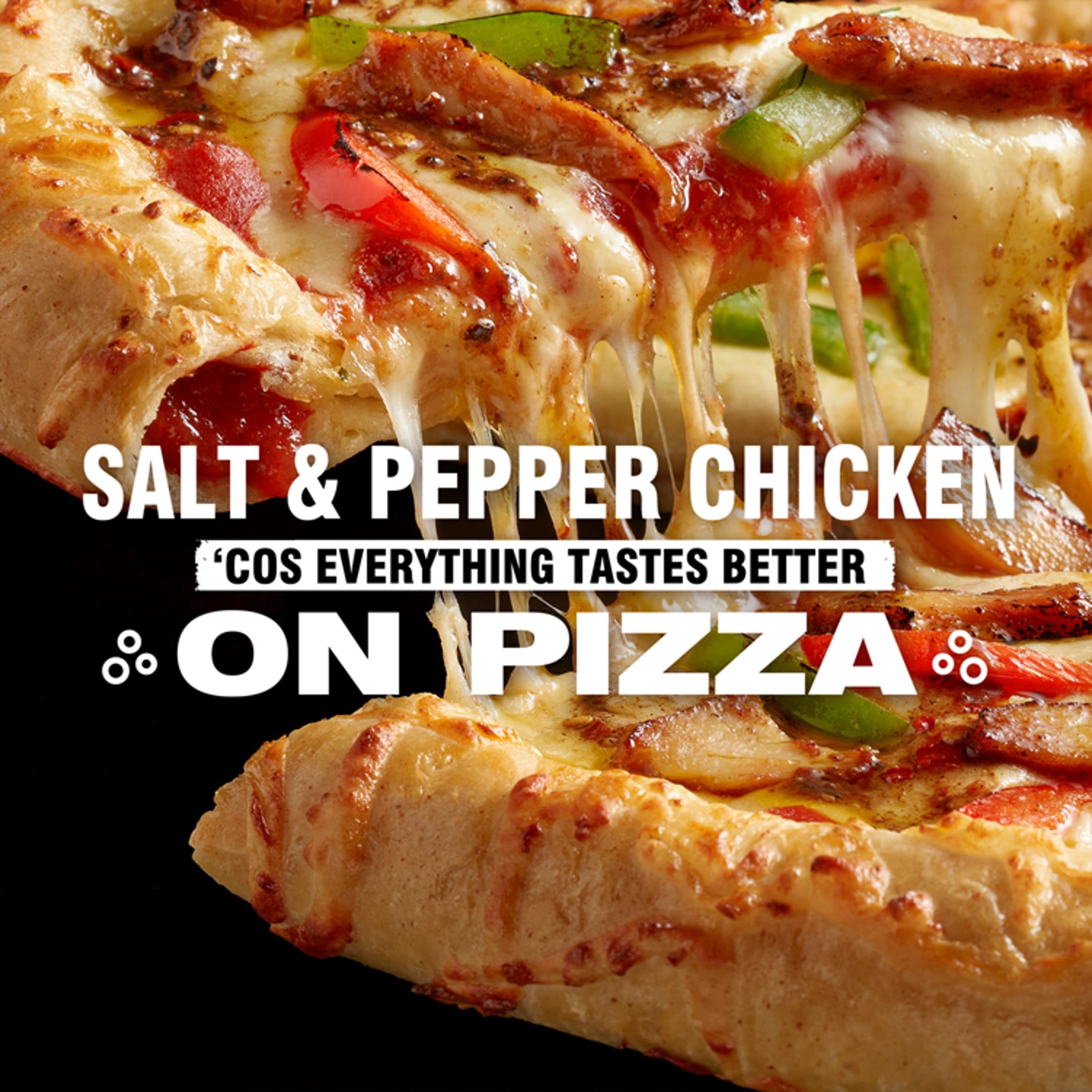 Chicago Town Ultimate Takeaway Tomato Stuffed Crust Salt & Pepper Chicken Large Pizza thumbnail 4