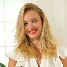 Revlon Smoothstay Coconut Oil Hair Dryer thumbnail 4