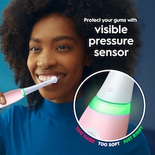 Oral-B Io3 Pink Electric Toothbrush & Travel Case thumbnail 2