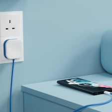 Juice 25W Mains Home Charger Plug With Integrated USB C Phone Charger Cable 1.5M White thumbnail 3