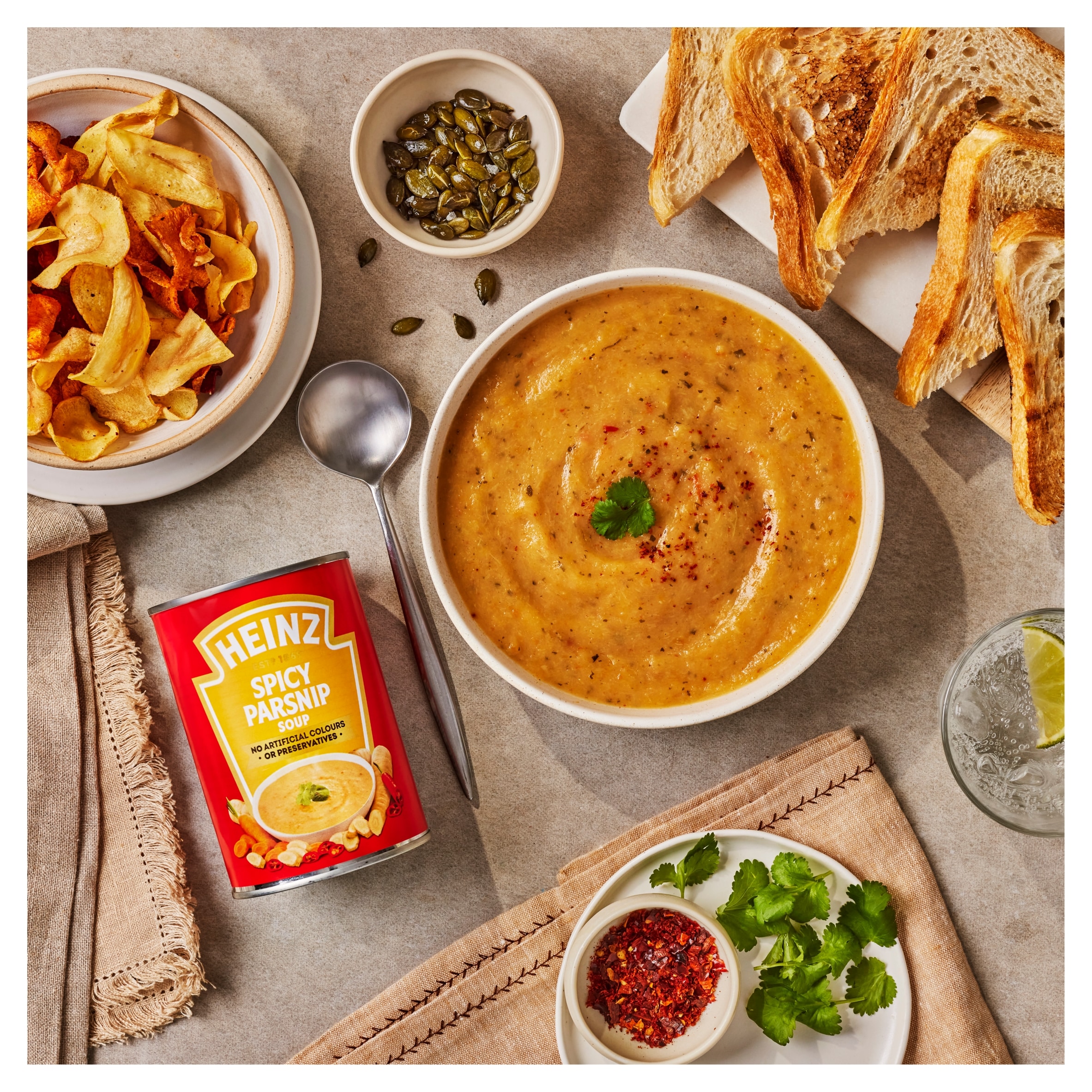 Heinz Spicy Parsnip Soup 400G thumbnail 3