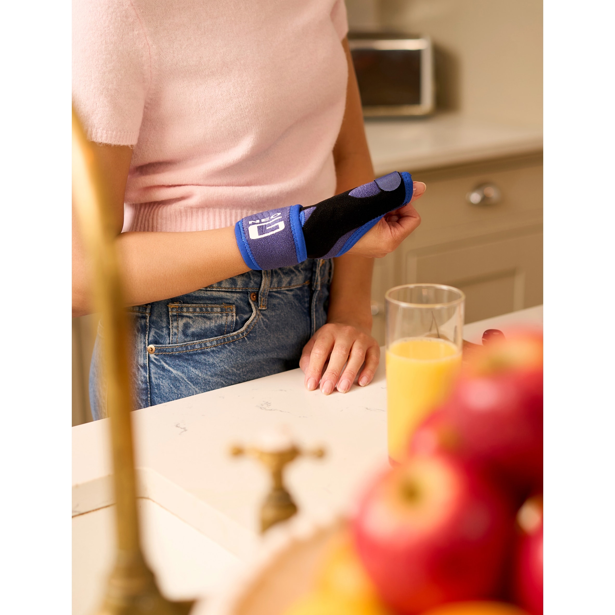 Neo G Easy-fit Thumb Brace One Size thumbnail 4
