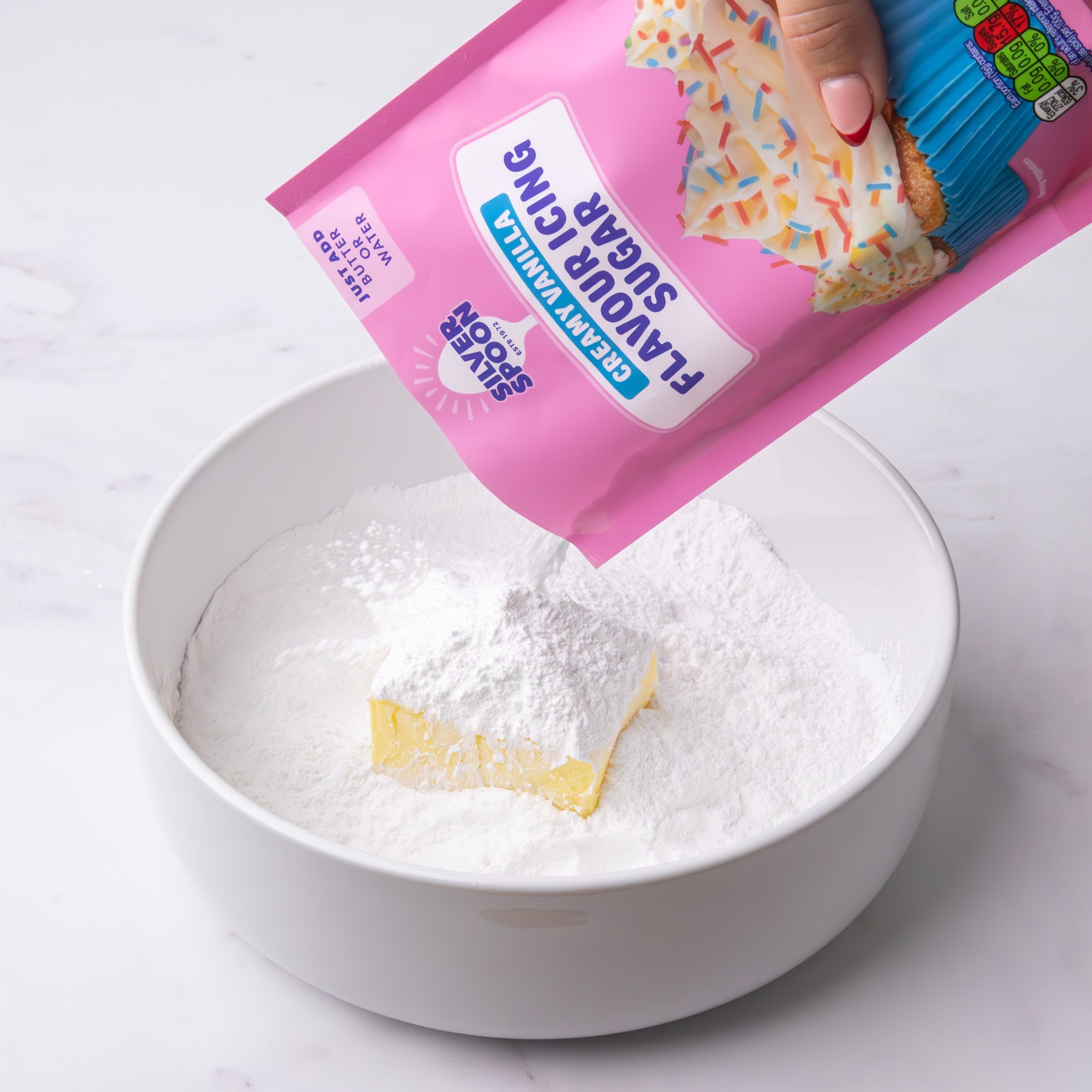 Silver Spoon Vanilla Icing Sugar 200g thumbnail 2