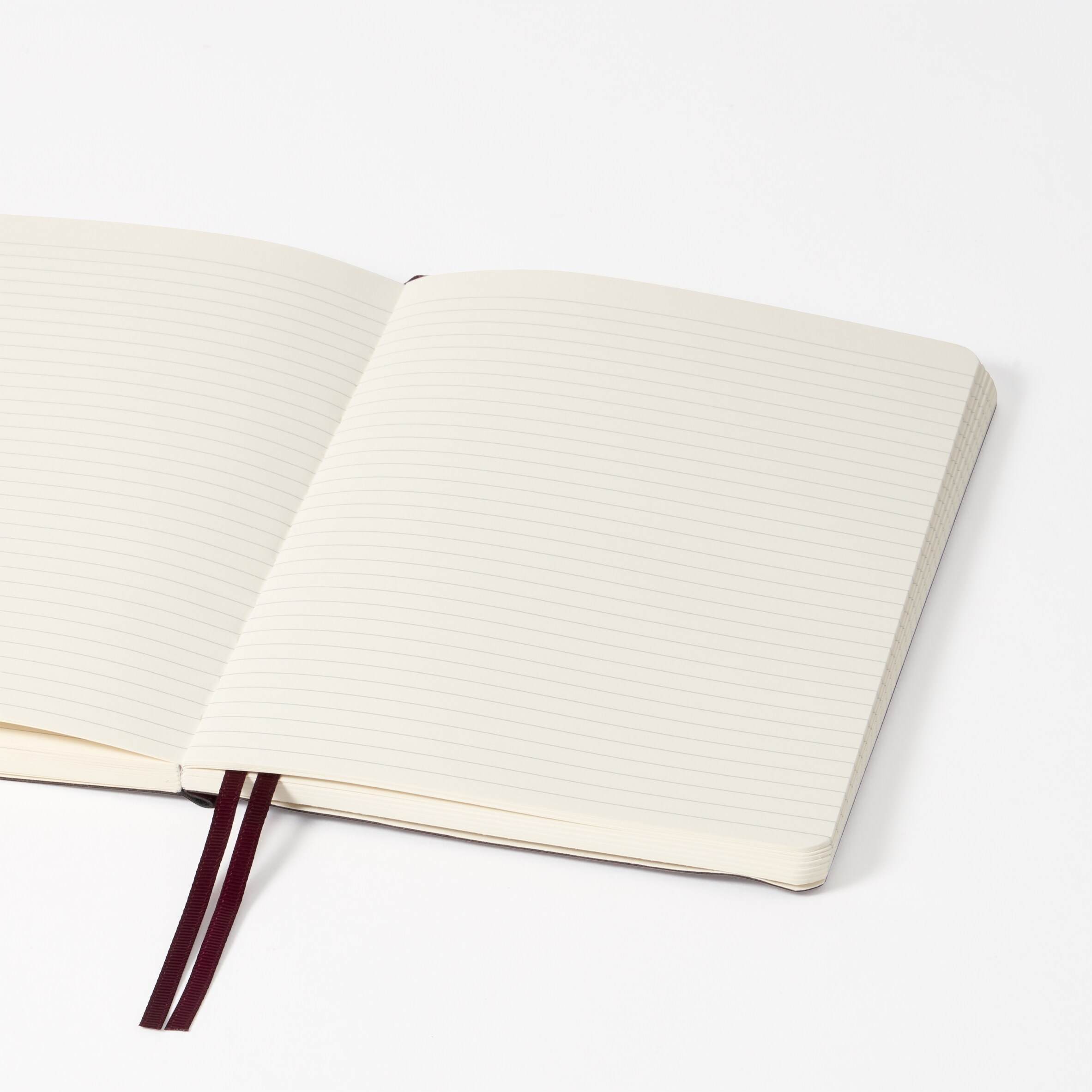Agenzio Soft Touch Medium Ruled Notebook Beetroot  thumbnail 3