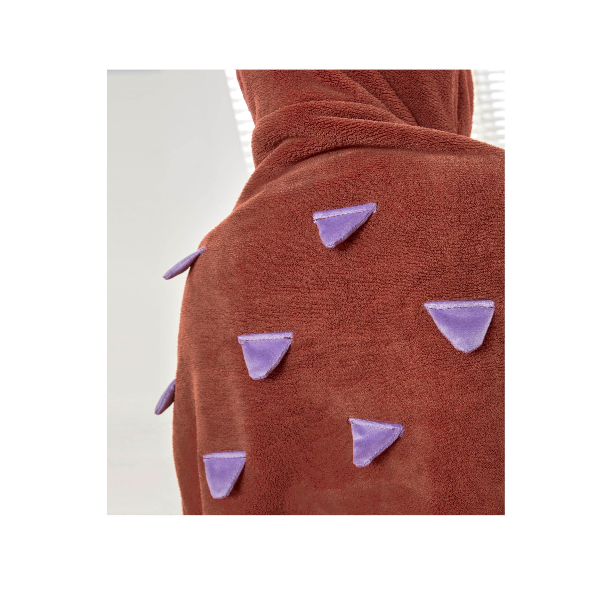 THE GRUFFALO HOODED BLANKET thumbnail 4