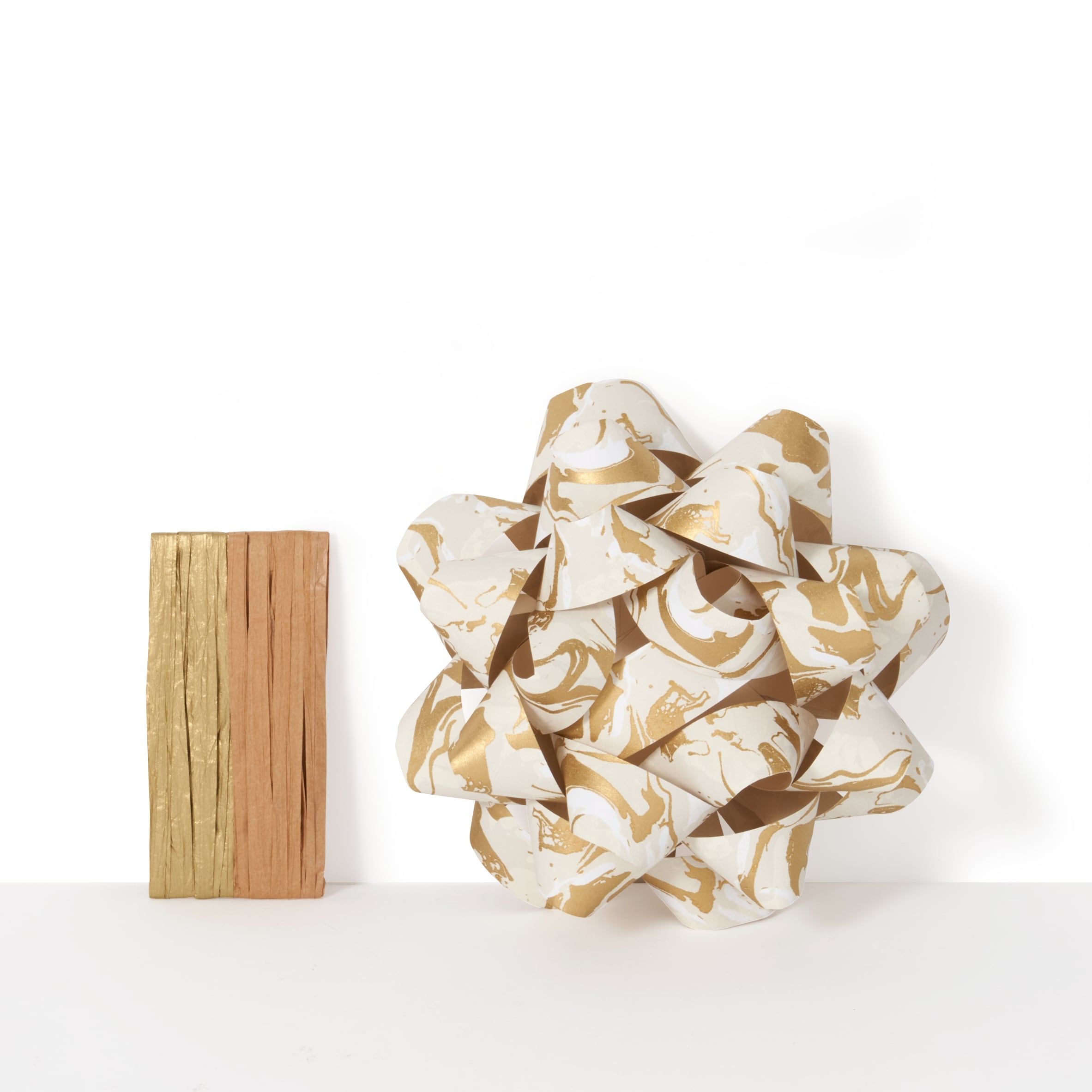 Paperchase ReKrafted Extra Large Gift Bow set thumbnail 2