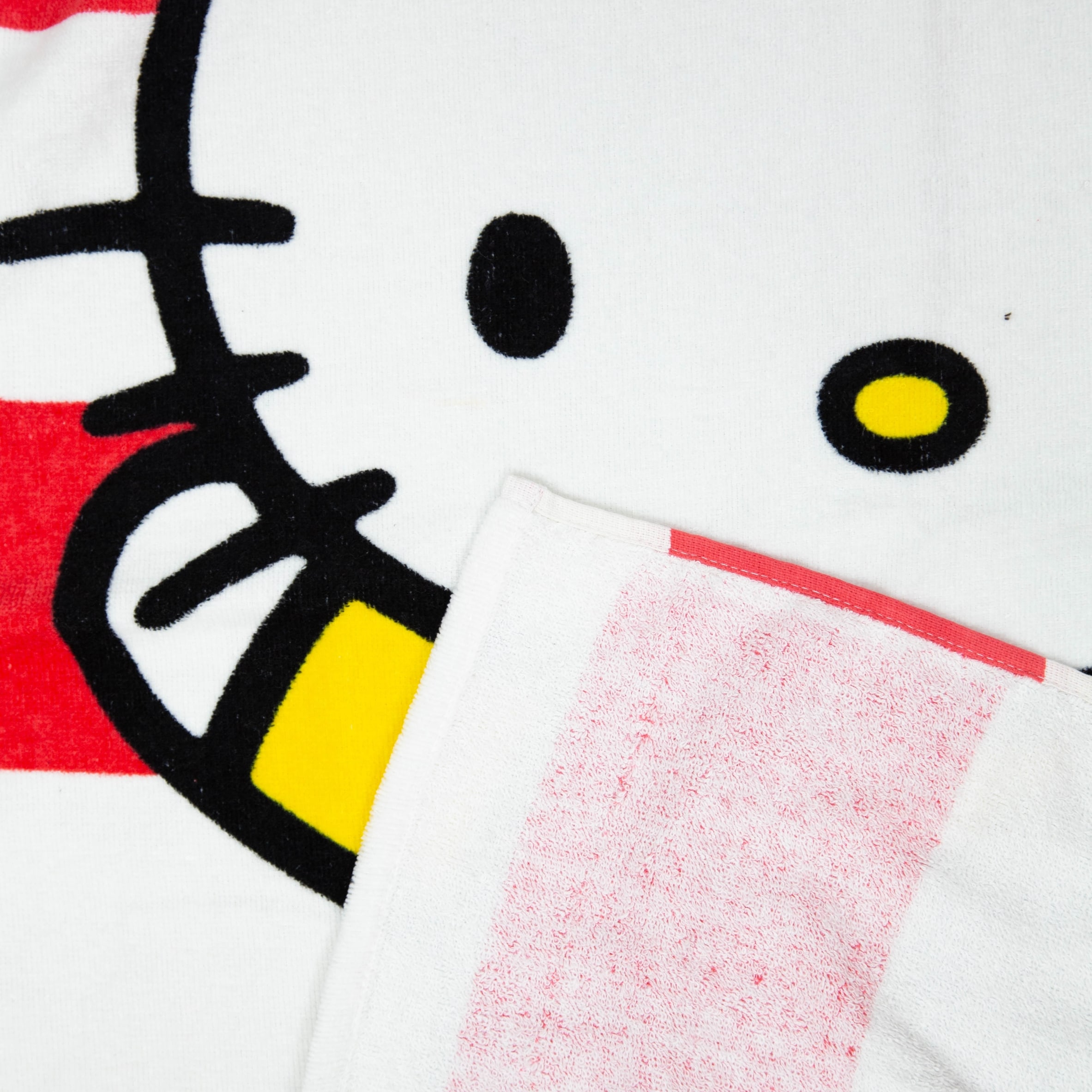 Hello kitty Towel thumbnail 5