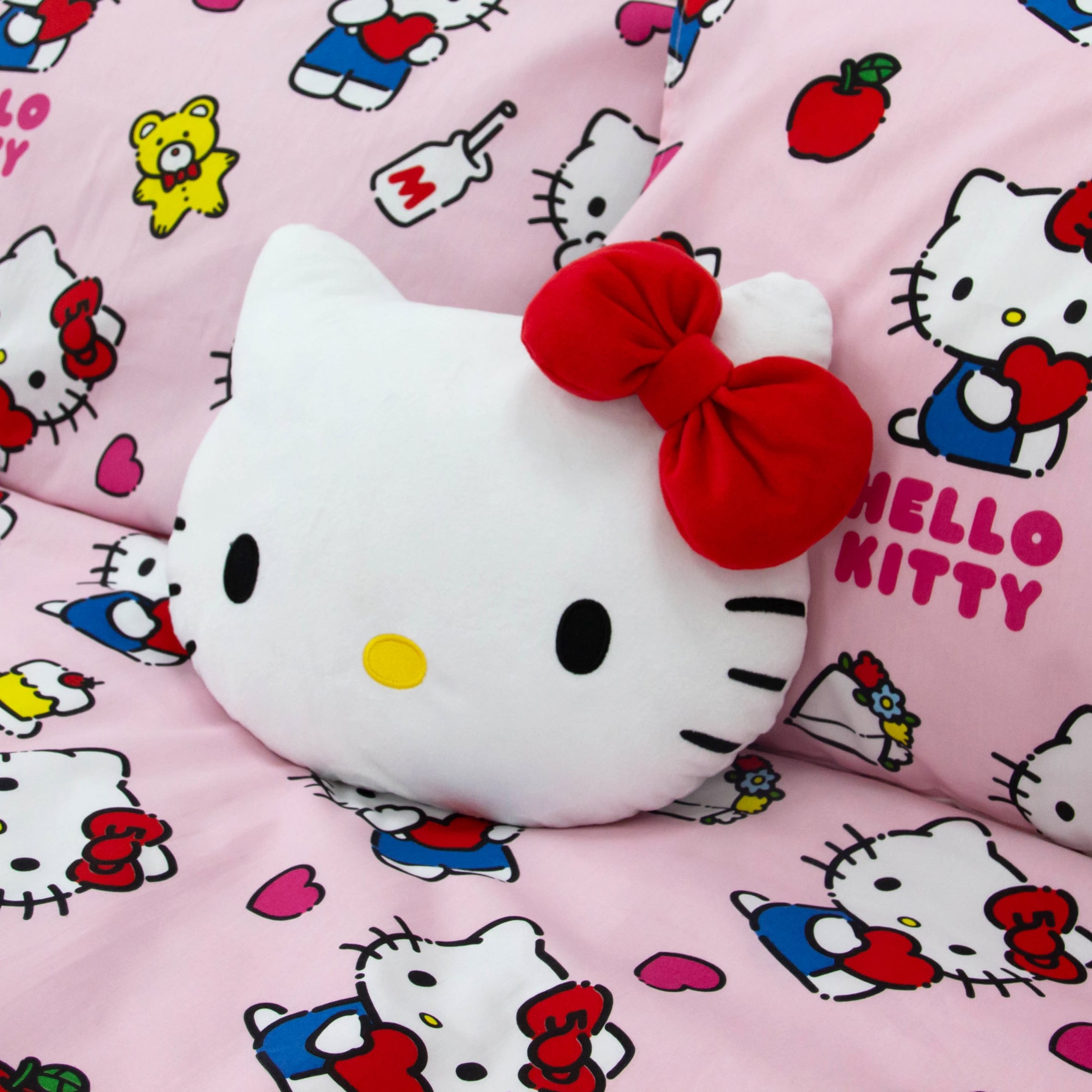 Hello Kitty Cushion thumbnail 3