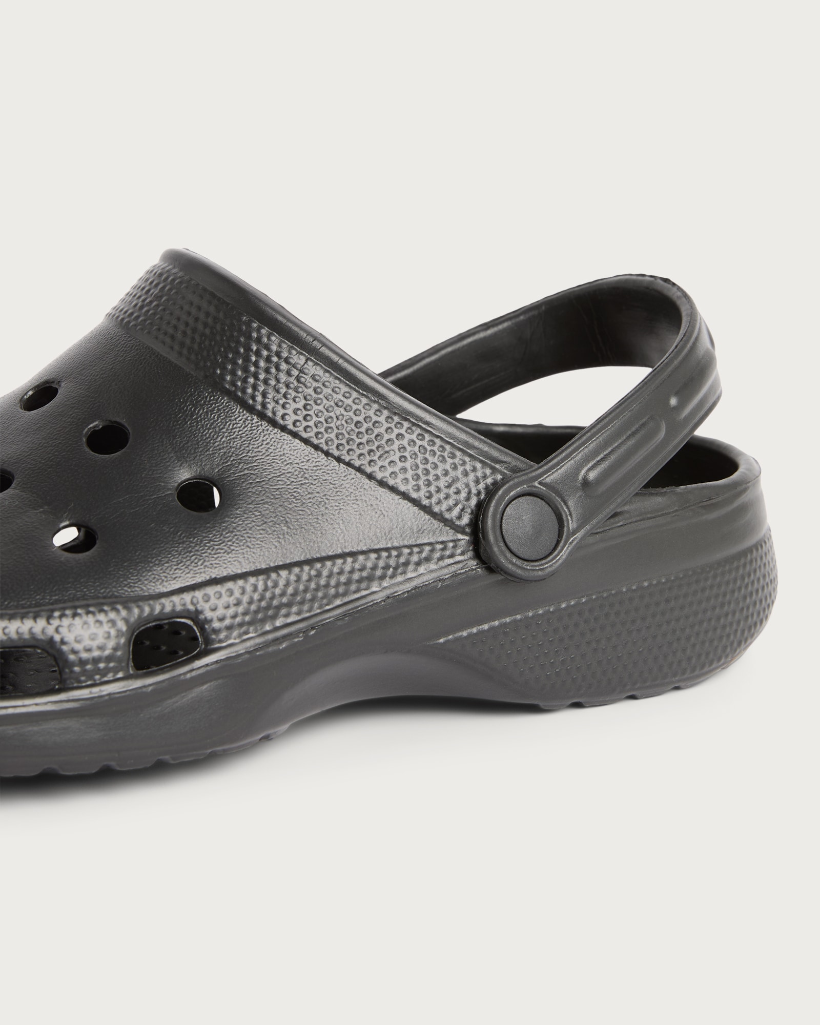 F&F Slip On Clogs in Black thumbnail 3