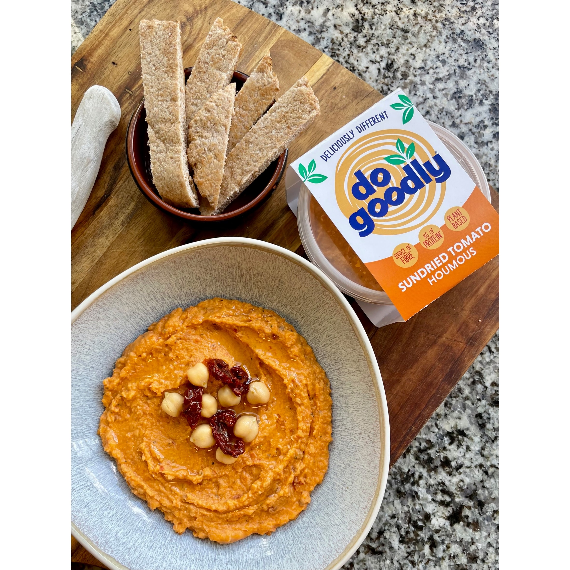 Do Goodly Sun Dried Tomato Houmous 150g thumbnail 3