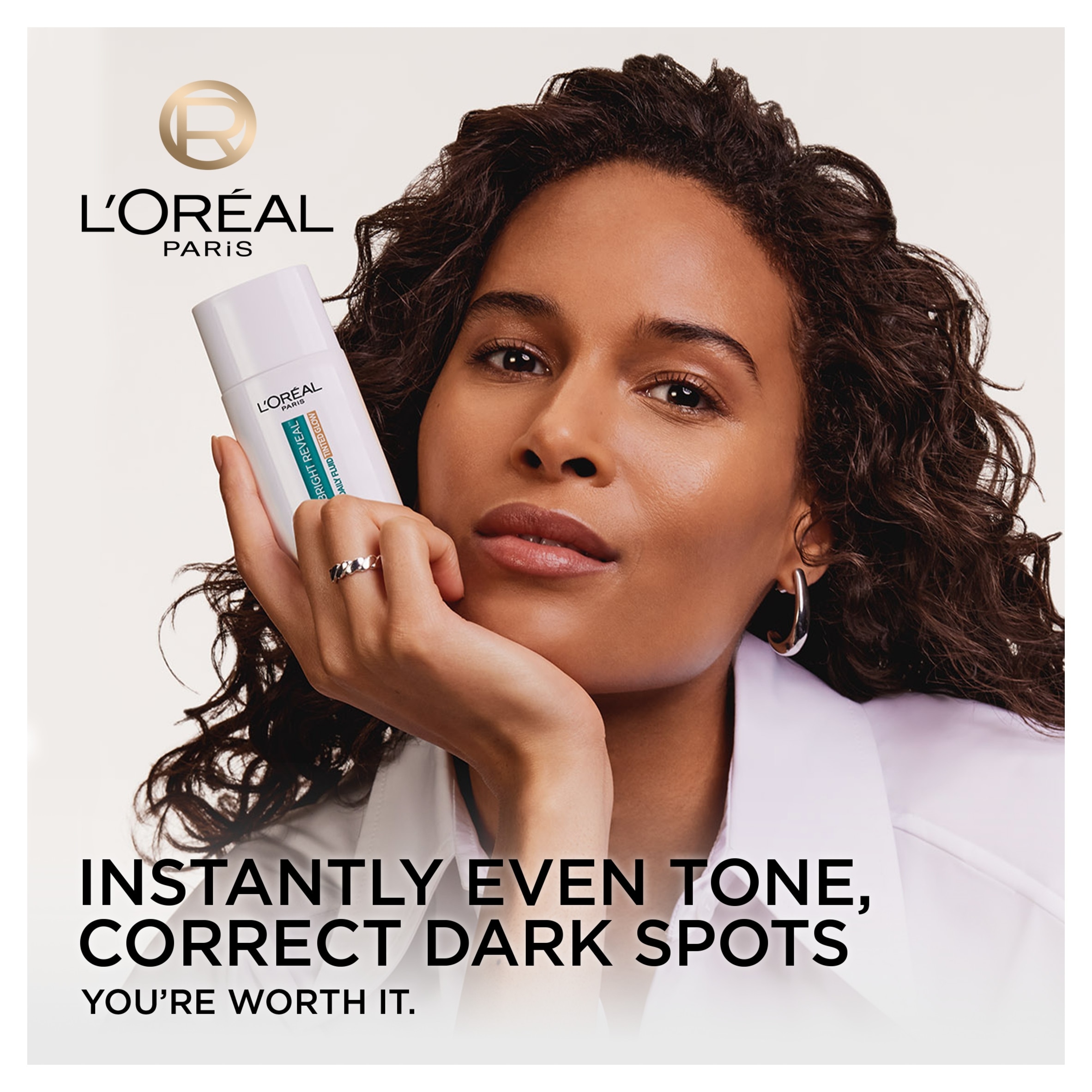 L'Oreal Paris Bright Reveal Daily Fluid Tinted Glow Bronze SPF50 50ml thumbnail 3