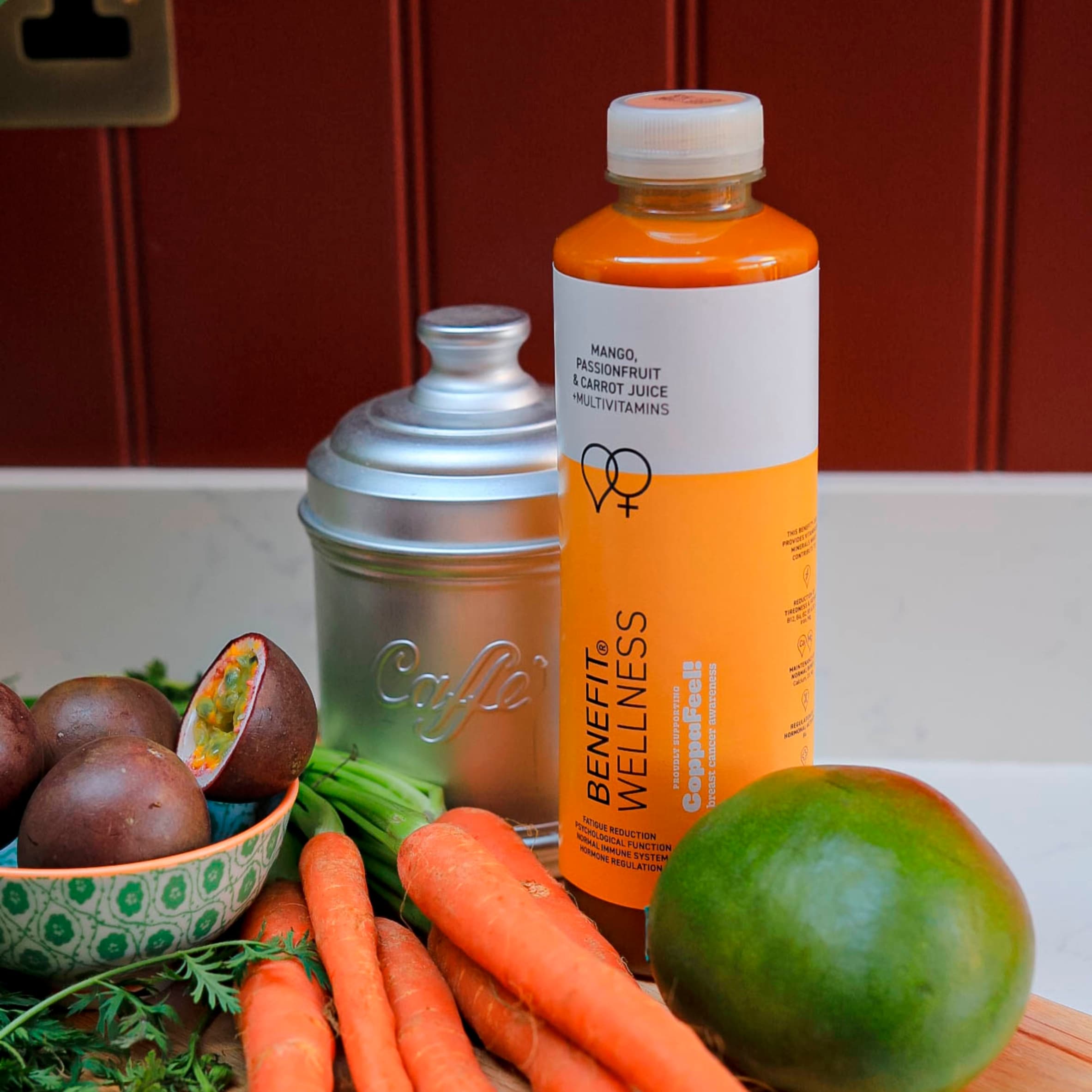BENEFIT WELLNESS MANGO, PASSION FRUIT & CARROT JUICE + MULTIVITAMINS 750ml. thumbnail 3