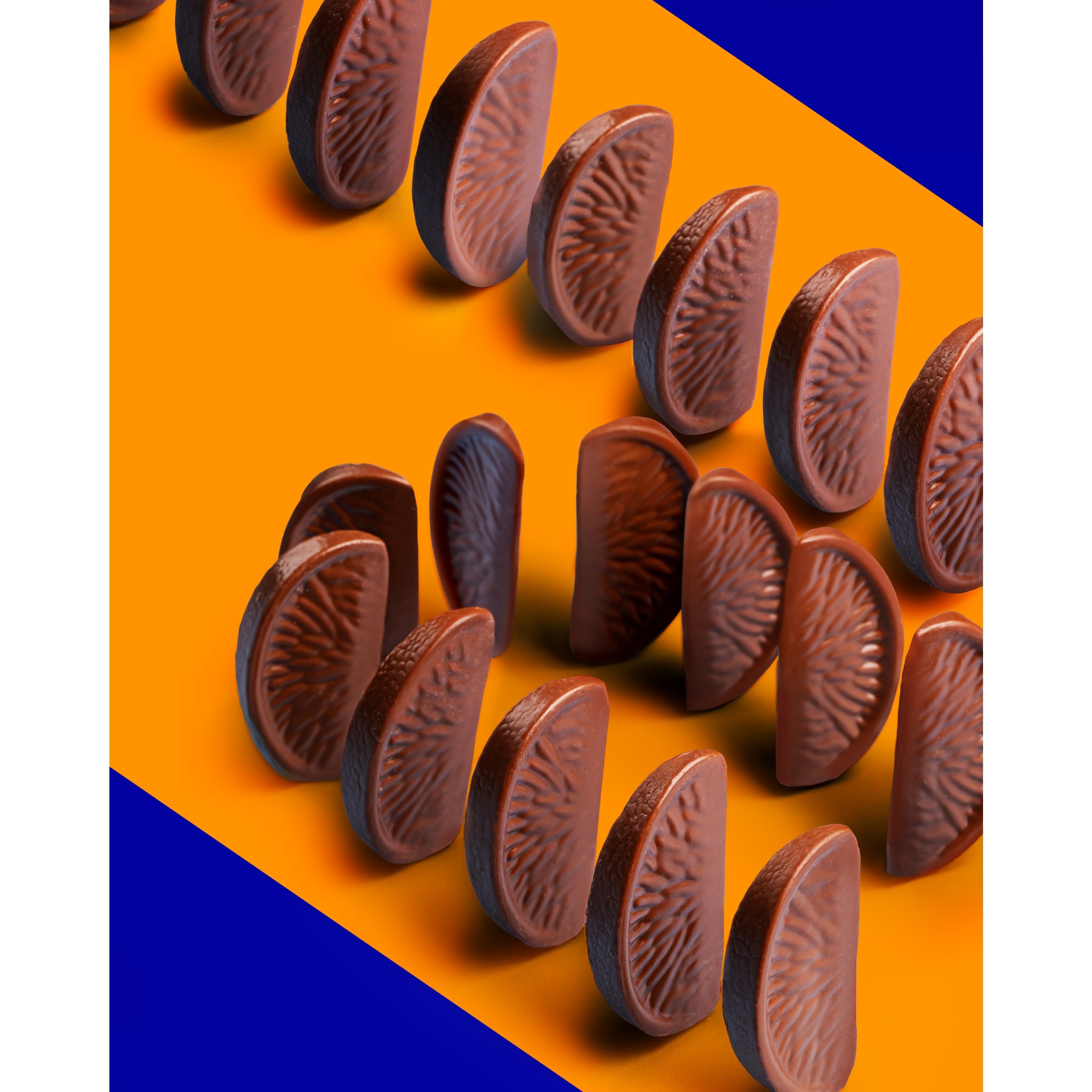 Terry's Milk Chocolate Orange Ball 145g. thumbnail 4
