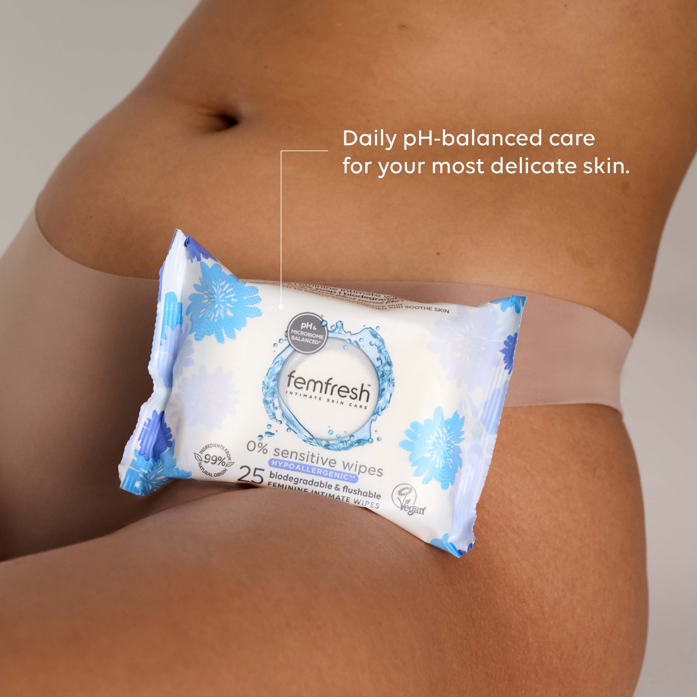 Femfresh 0% Sensitive Wipes 25 Pack thumbnail 2