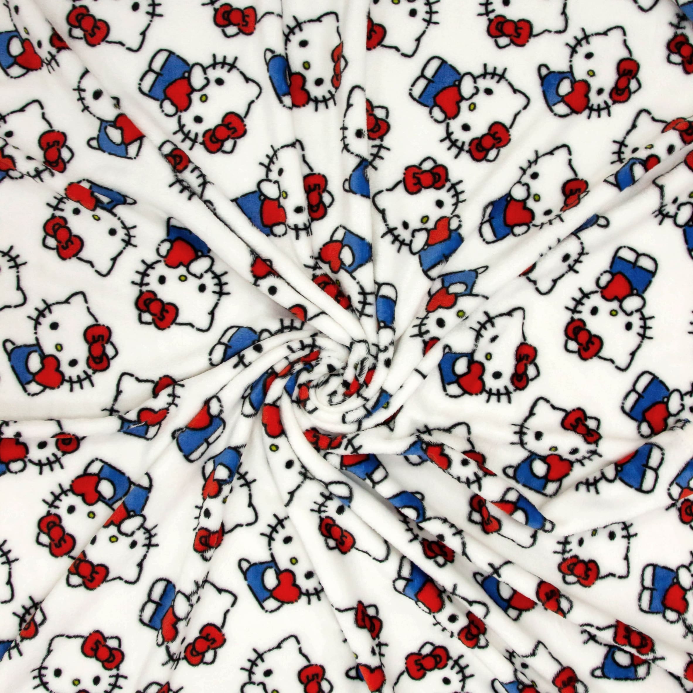Hello Kitty Fleece Blanket thumbnail 4