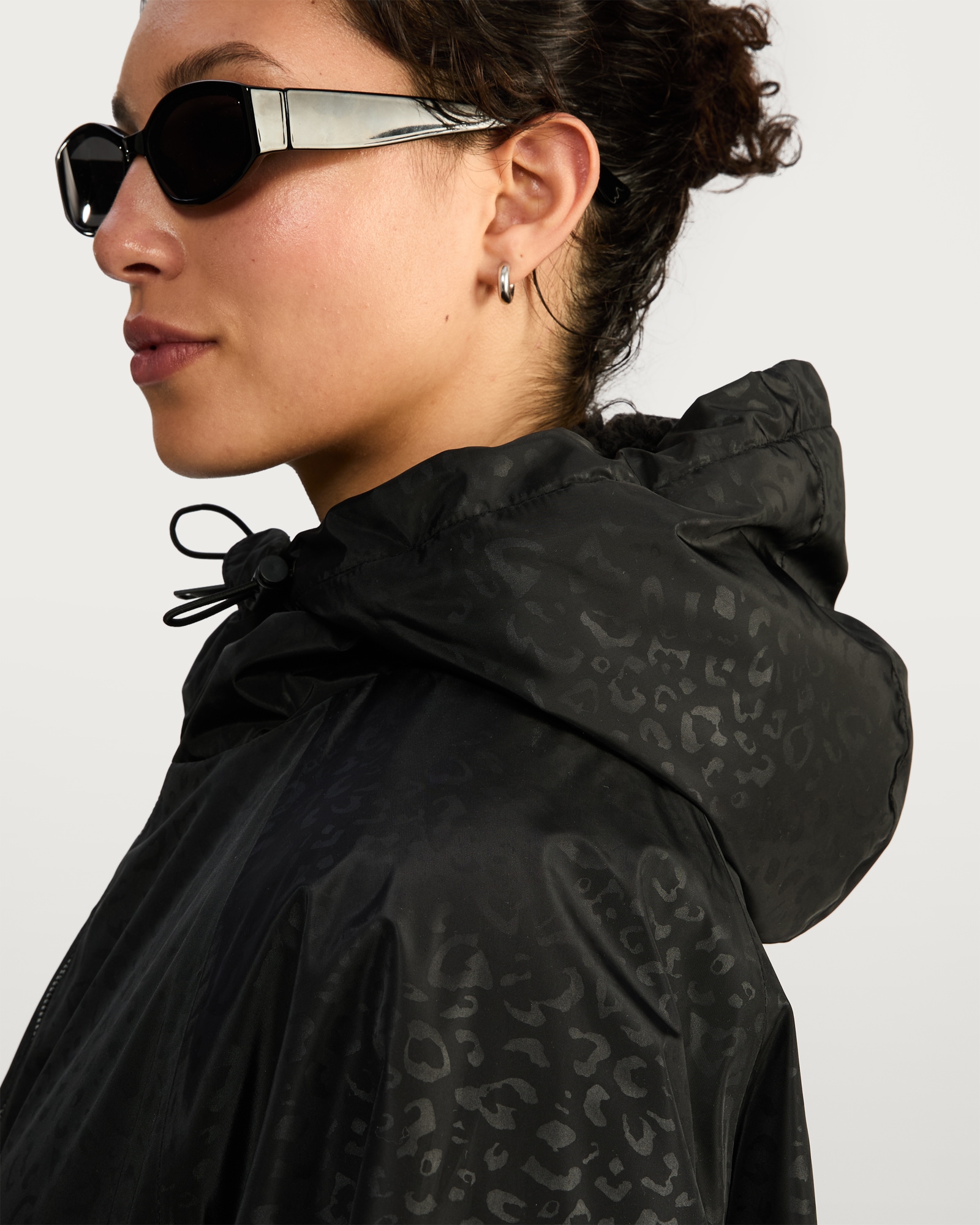 F&F Active Tonal Leopard Print Waterproof All Weather Robe in Black thumbnail 2