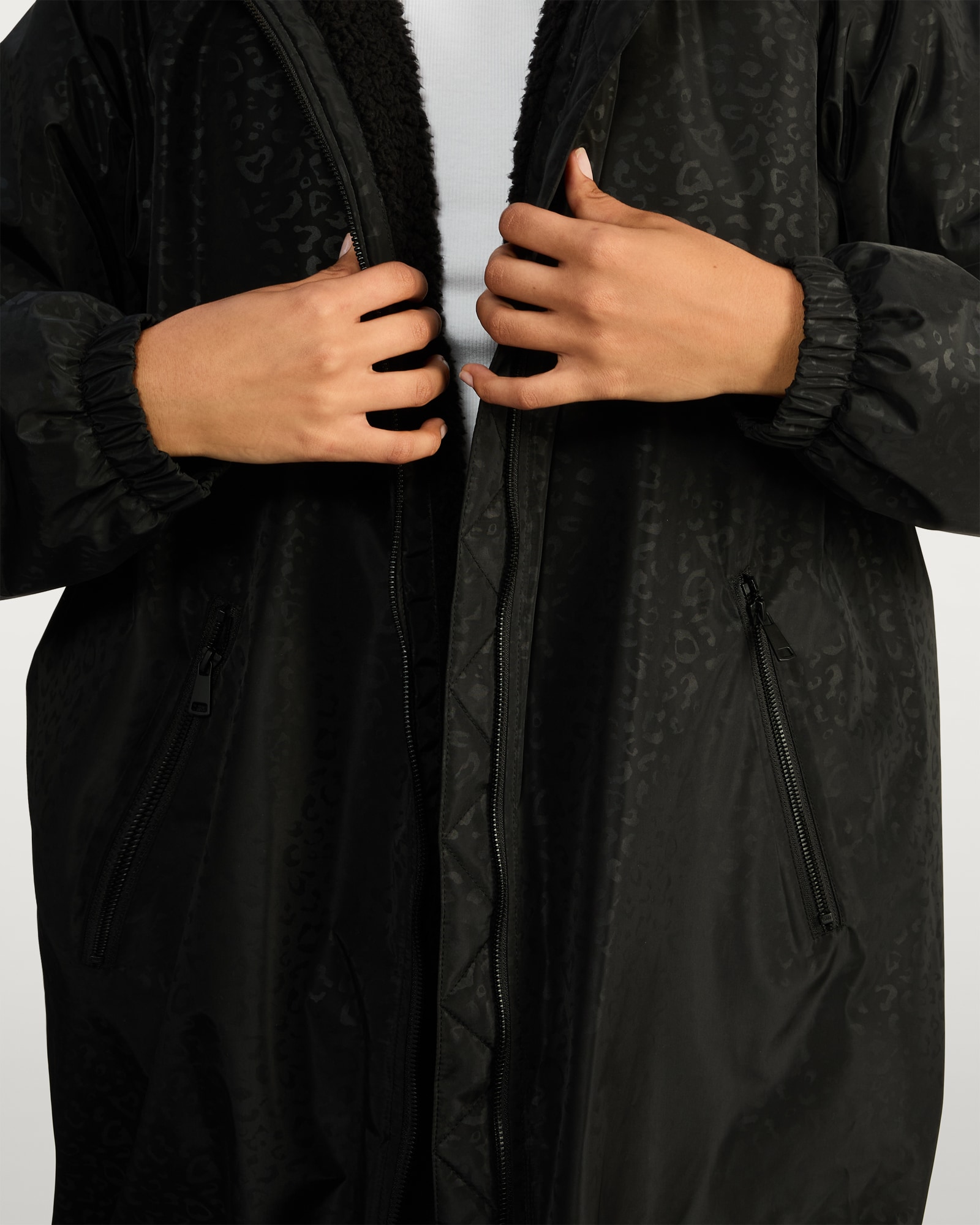 F&F Active Tonal Leopard Print Waterproof All Weather Robe in Black thumbnail 3