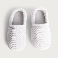 F&F Fleece Chevron Patterned Slippers in Grey thumbnail 2