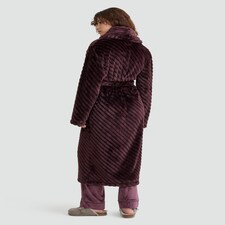 F&F Fleece Textured Dressing Gown in Burgundy thumbnail 3