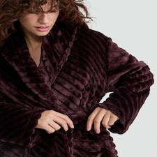 F&F Fleece Textured Dressing Gown in Burgundy thumbnail 2