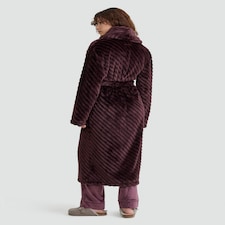 F&F Fleece Textured Dressing Gown in Burgundy thumbnail 3