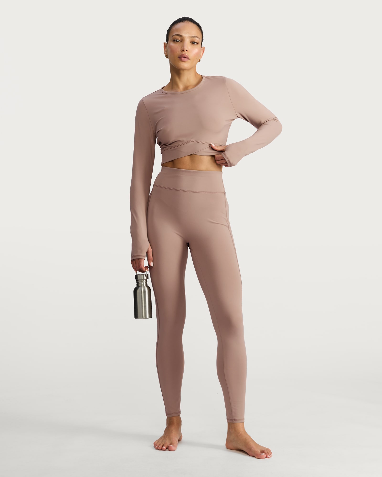 F&F Active Long Sleeved Cropped Sports Top in Mink