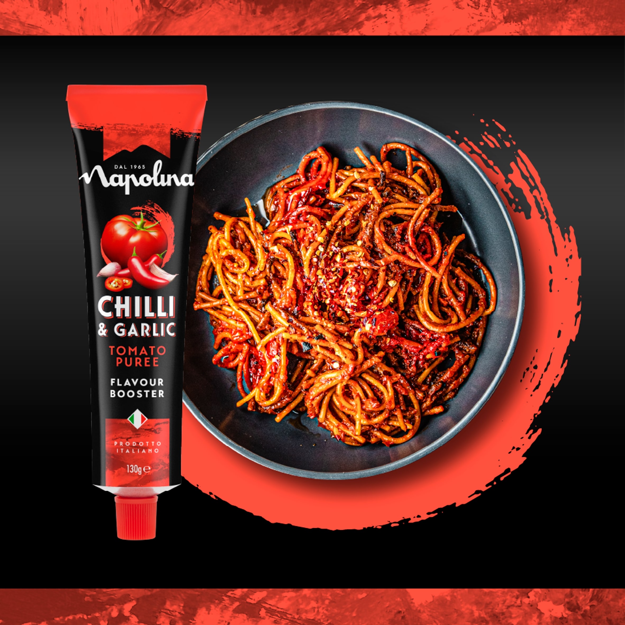 Napolina Chilli & Garlic Tomato Puree Flavour Booster 130G thumbnail 4