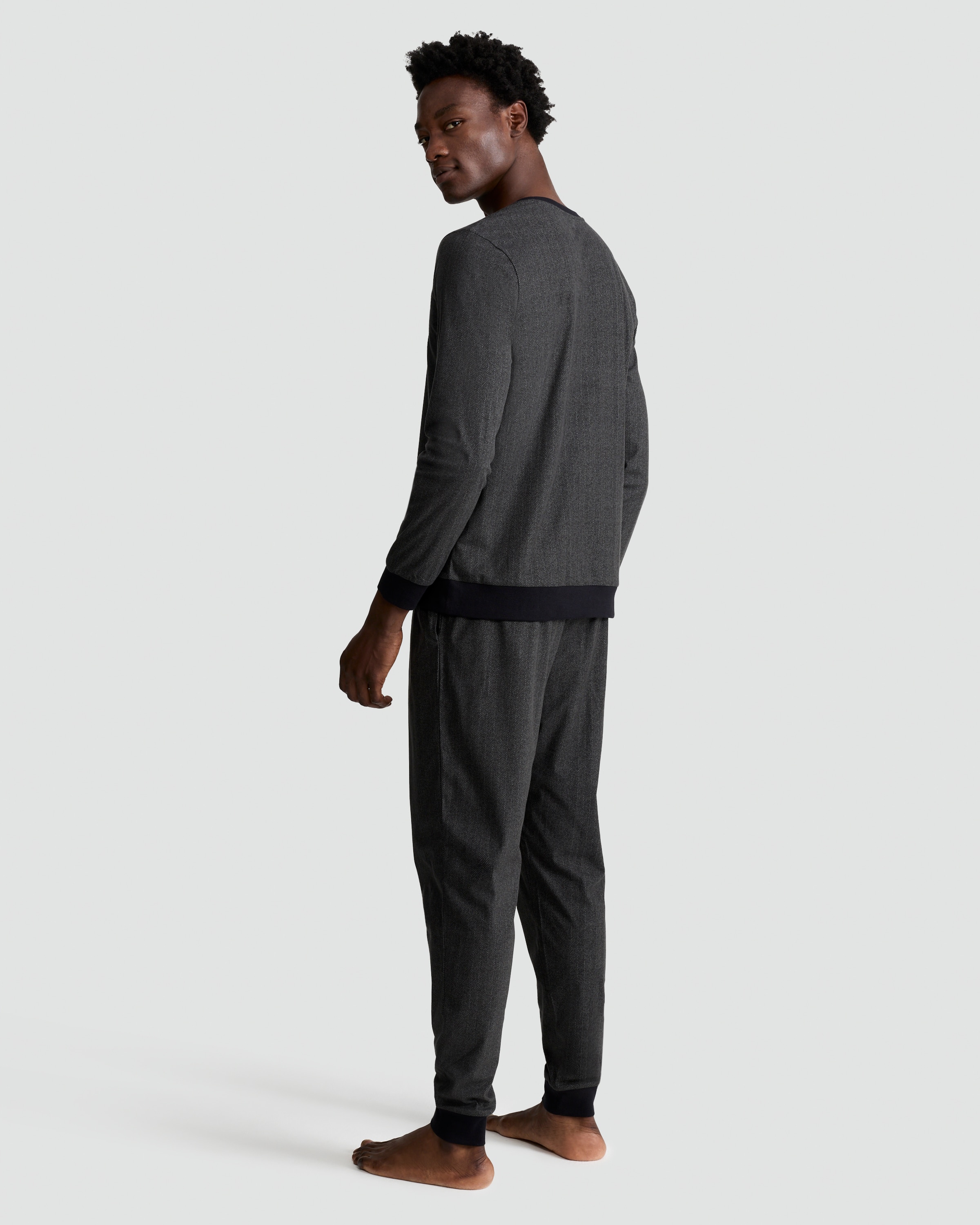 F&F Fleece Herringbone Print Top and Joggers Pyjamas in Grey thumbnail 3