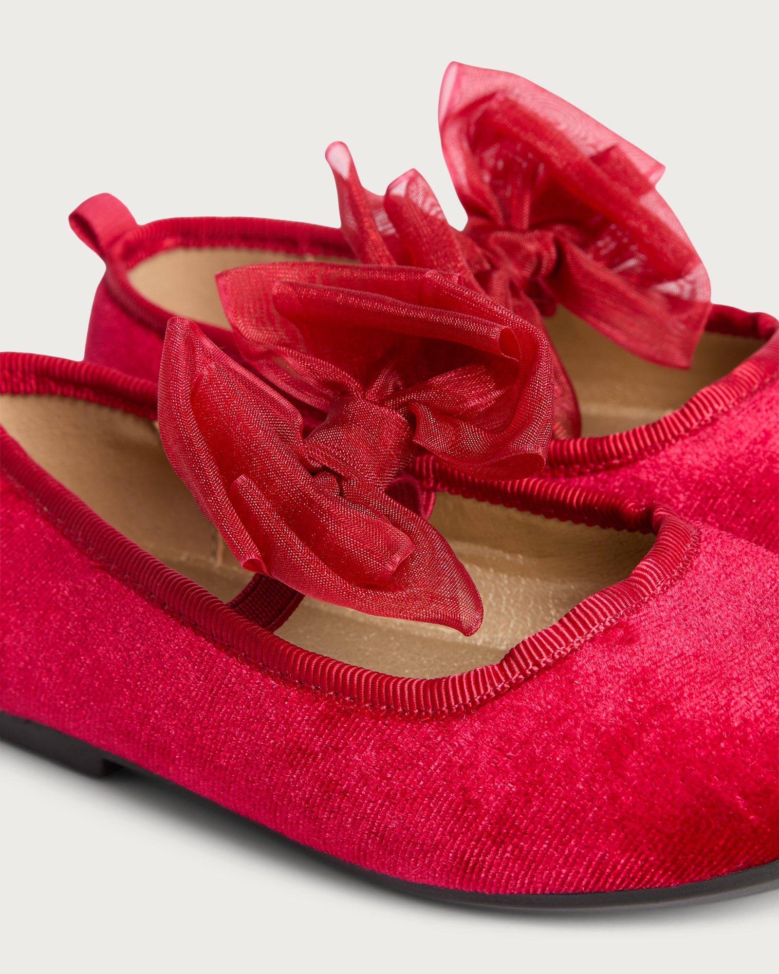 F&F Girls Velvet Bow Detail Ballet Shoes in Red thumbnail 3