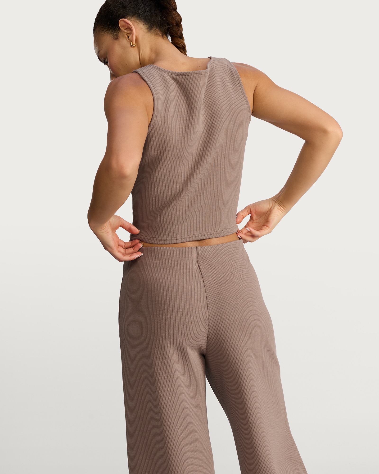 F&F Active Ribbed Round Neck Vest in Brown thumbnail 4