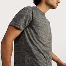 F&F Active Camouflage Print Short Sleeved Running T-Shirt in Grey