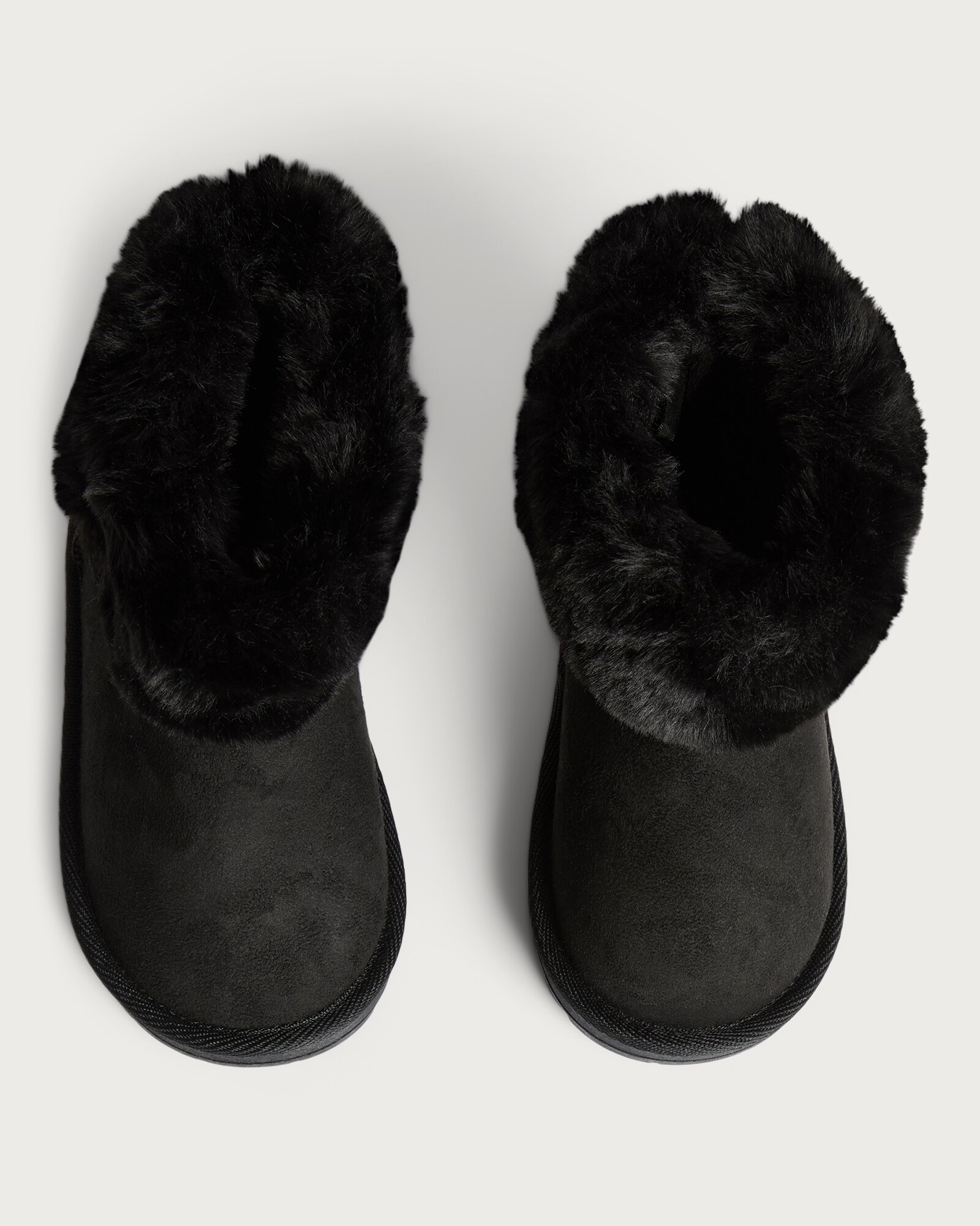 F&F Girls Faux Fur Trim Boot Slippers in Black thumbnail 2