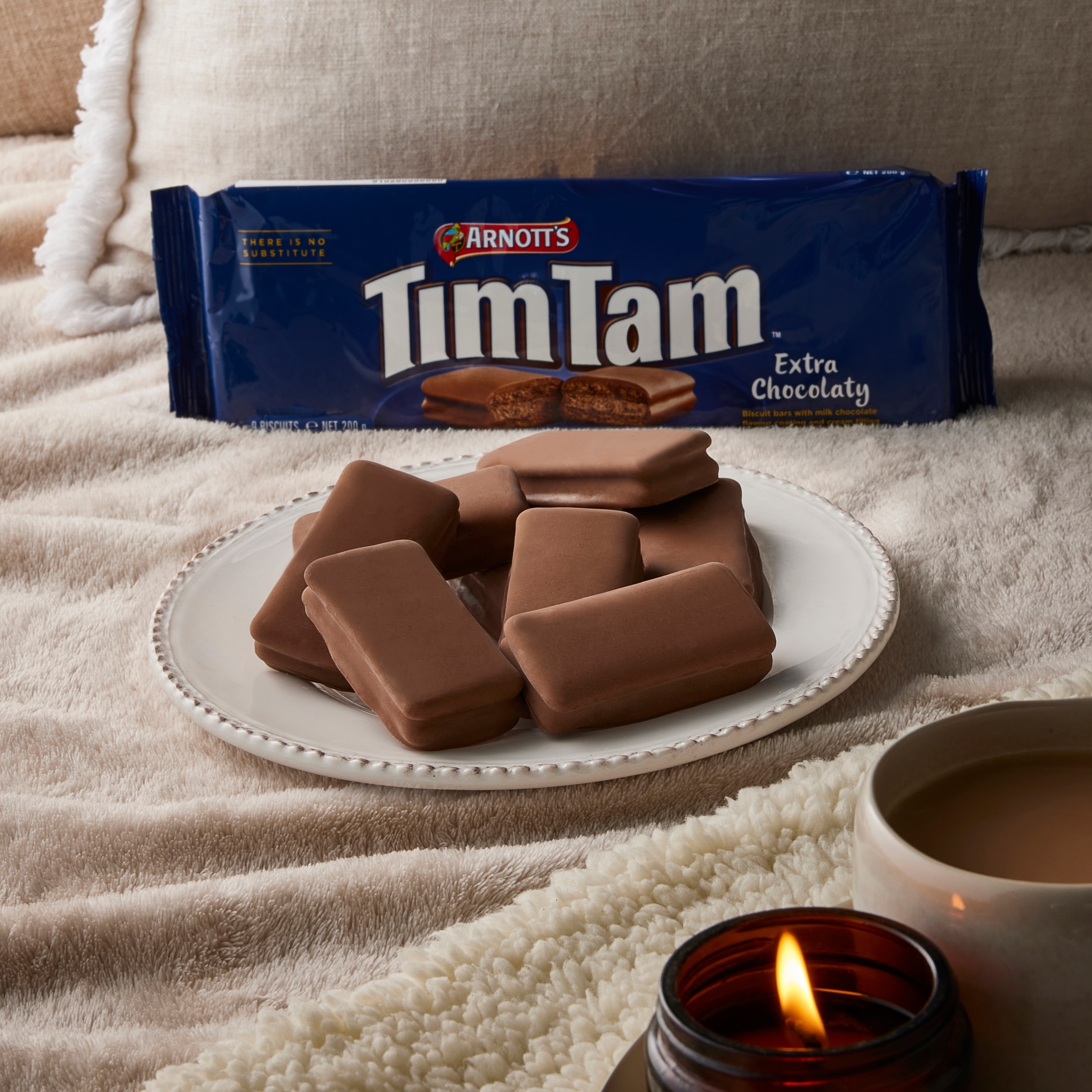 Arnotts Tim Tam Extra Chocolaty 200g thumbnail 3