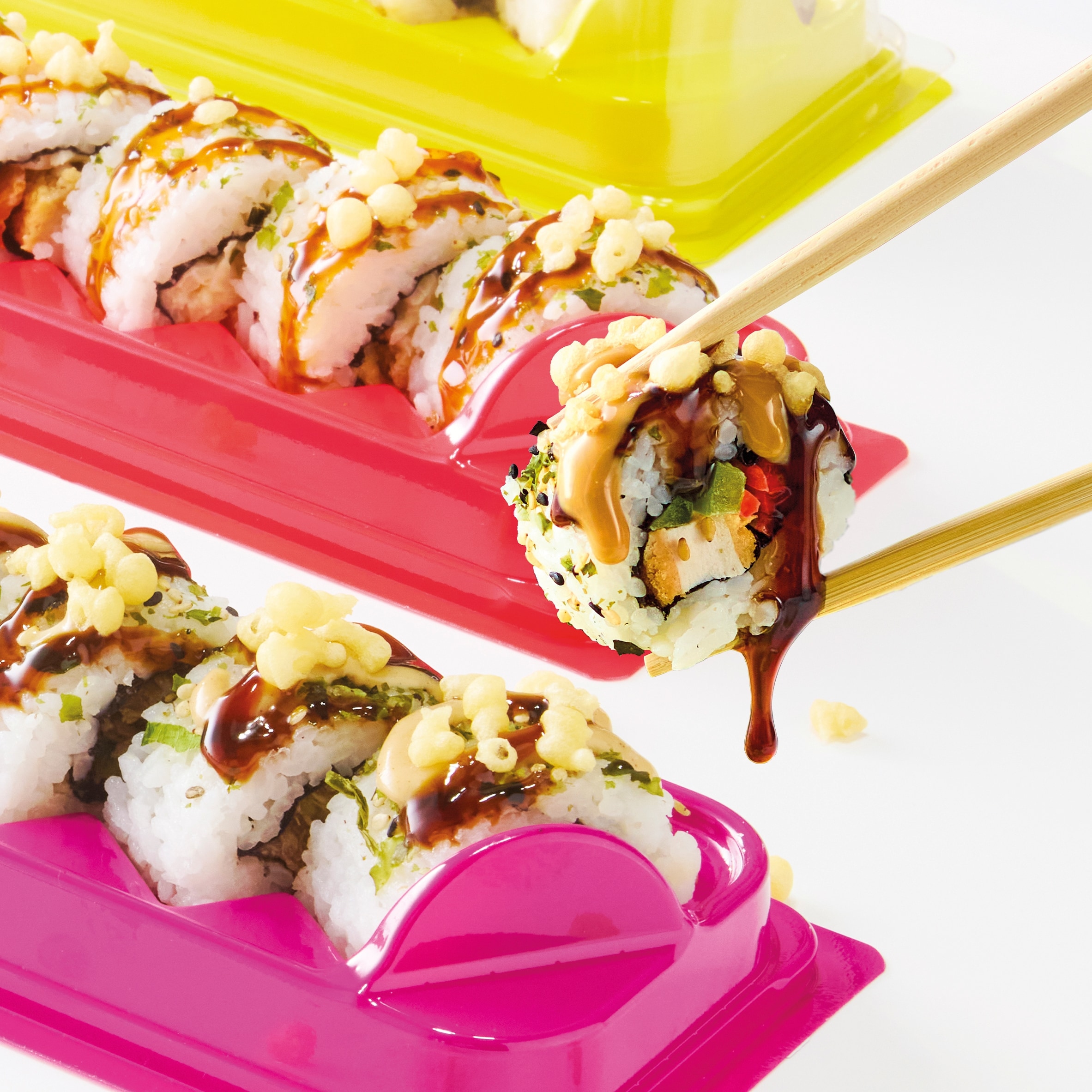 Itsu Hoisin Duck Dragon Roll 203g thumbnail 3