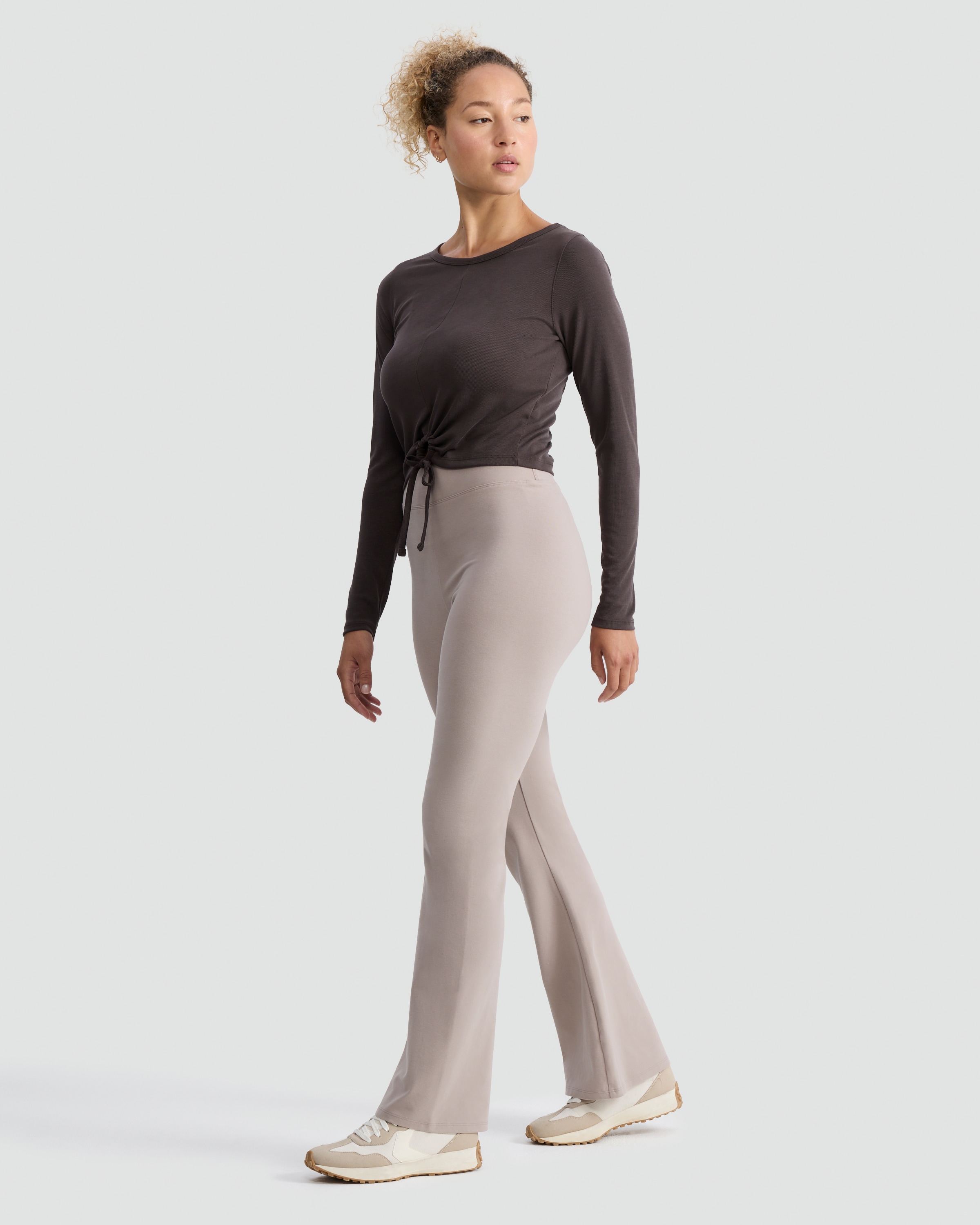 Rise by Zara McDermott Cotton Rich Flared Pyjama Bottoms in Natural