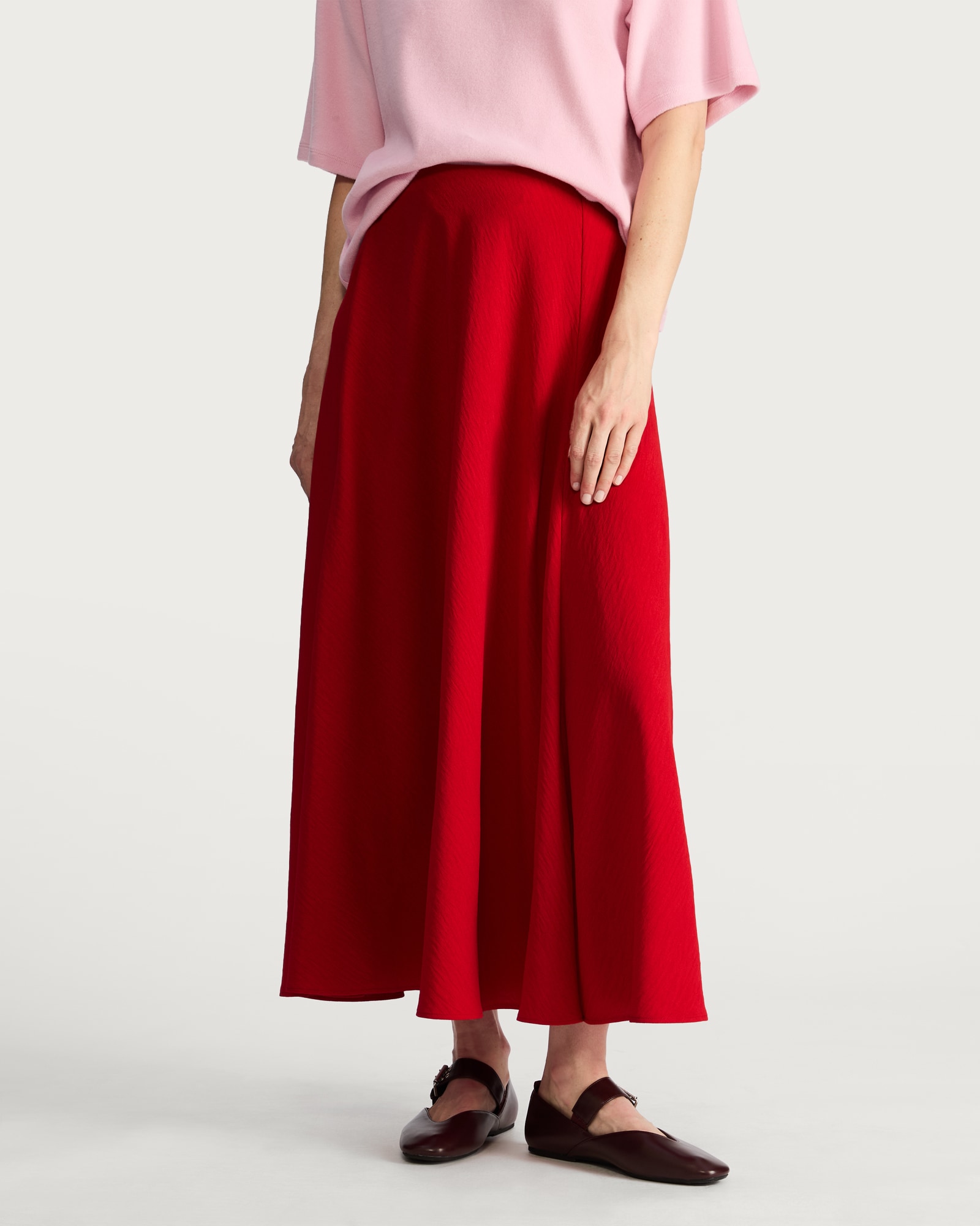 F&F Flowing A Line Midi Skirt in Red thumbnail 3